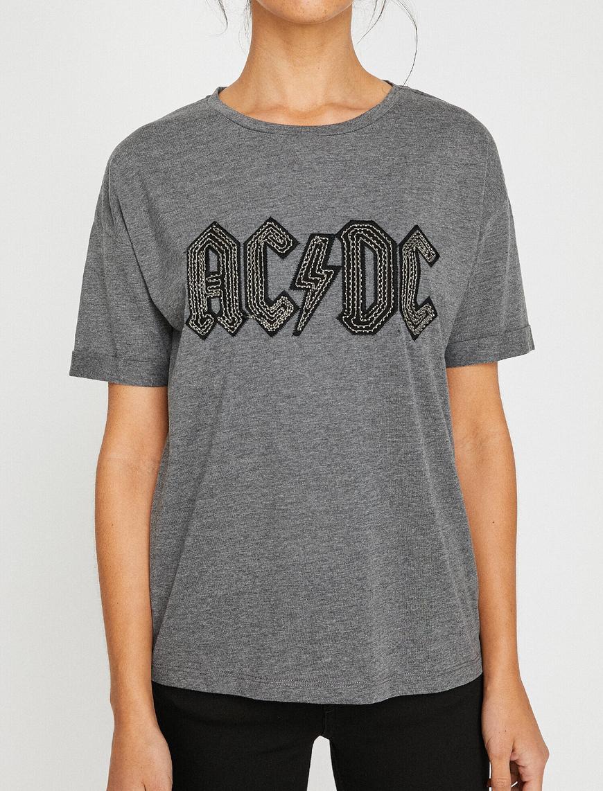   AC / DC Lisanslı Baskılı Tişört