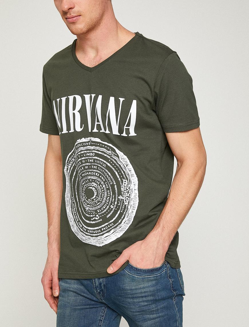   Lisanslı Nirvana Baskılı Tişört