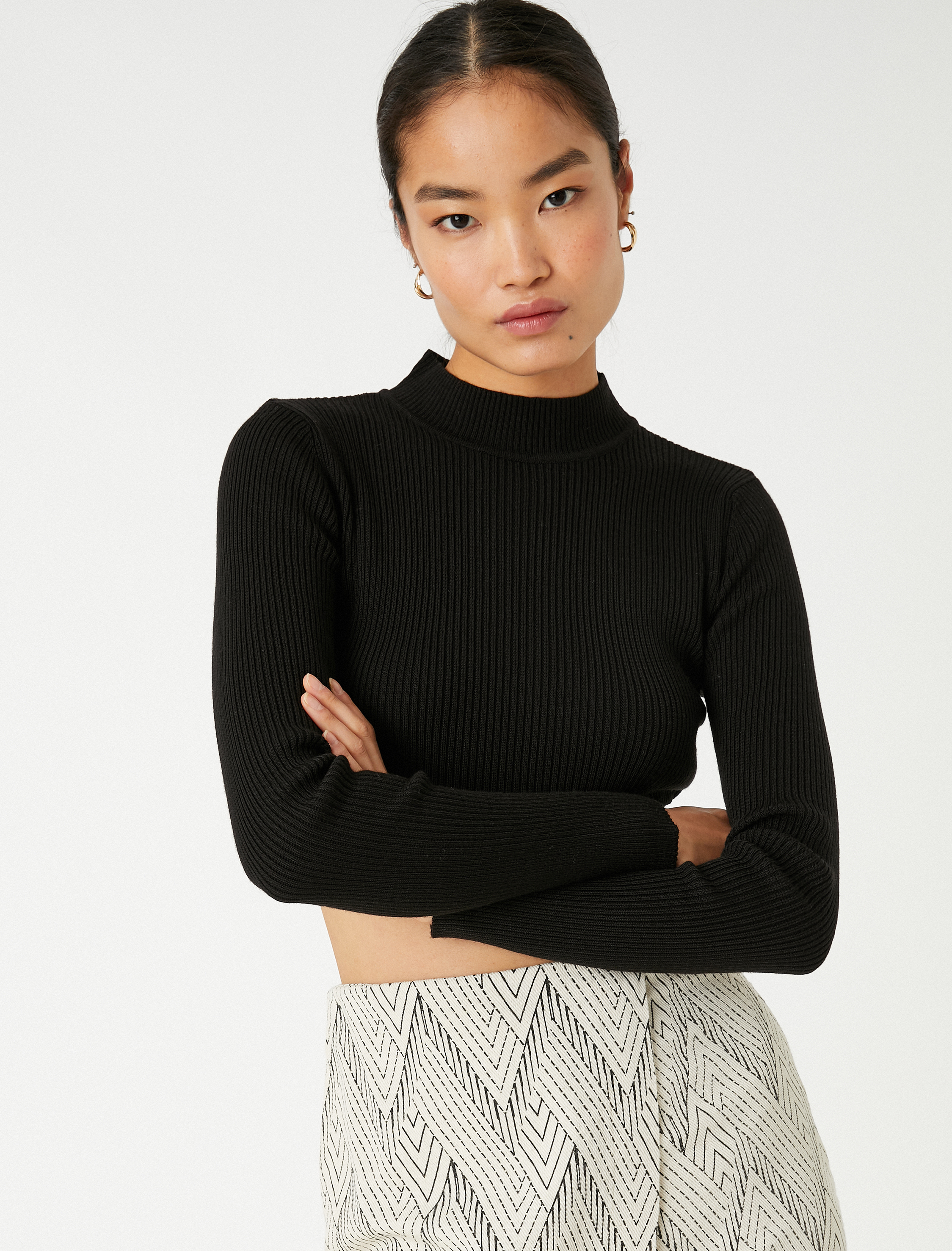   Crop Triko Kazak Dik Yaka Ribanalı Kaşmir Dokulu