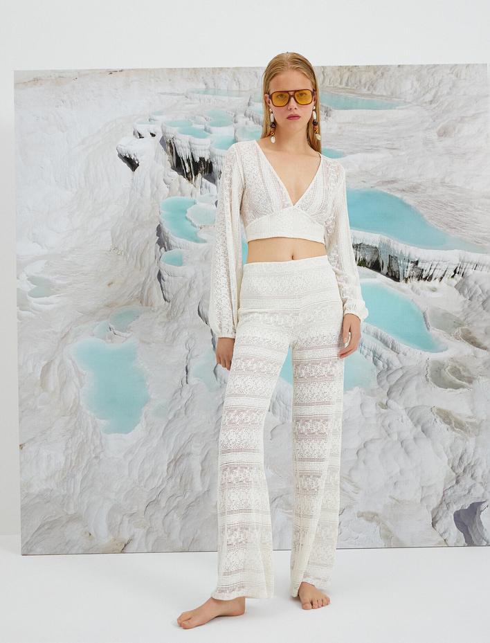  Koton X Şahika Ercümen - İspanyol Paça Dantelli Pantolon