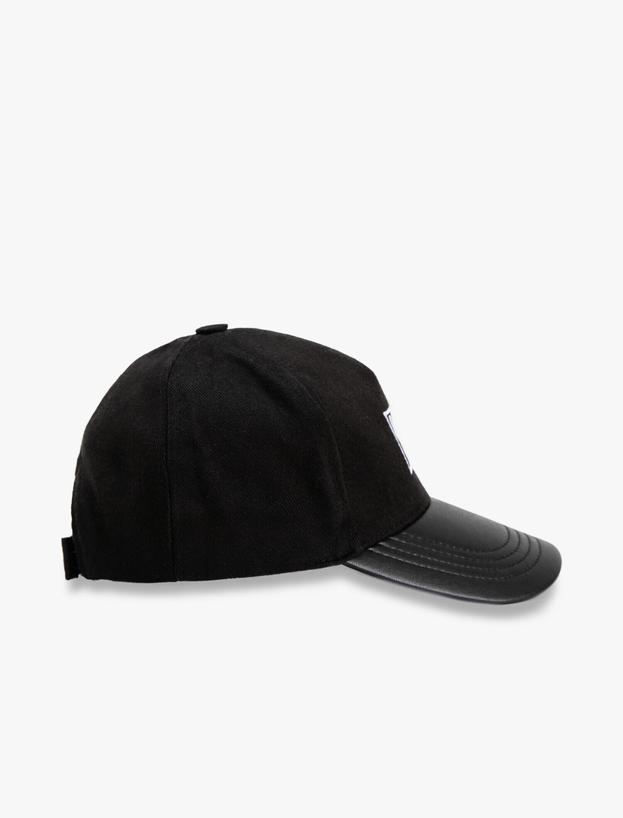  Kadın Slogan İşlemeli Cap Şapka