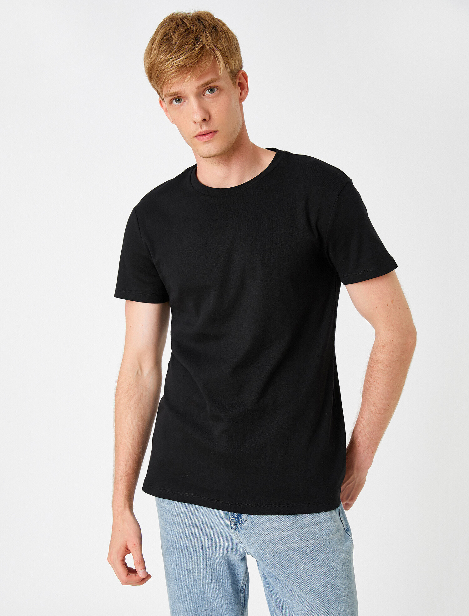   Bisiklet Yaka Basic Tişört