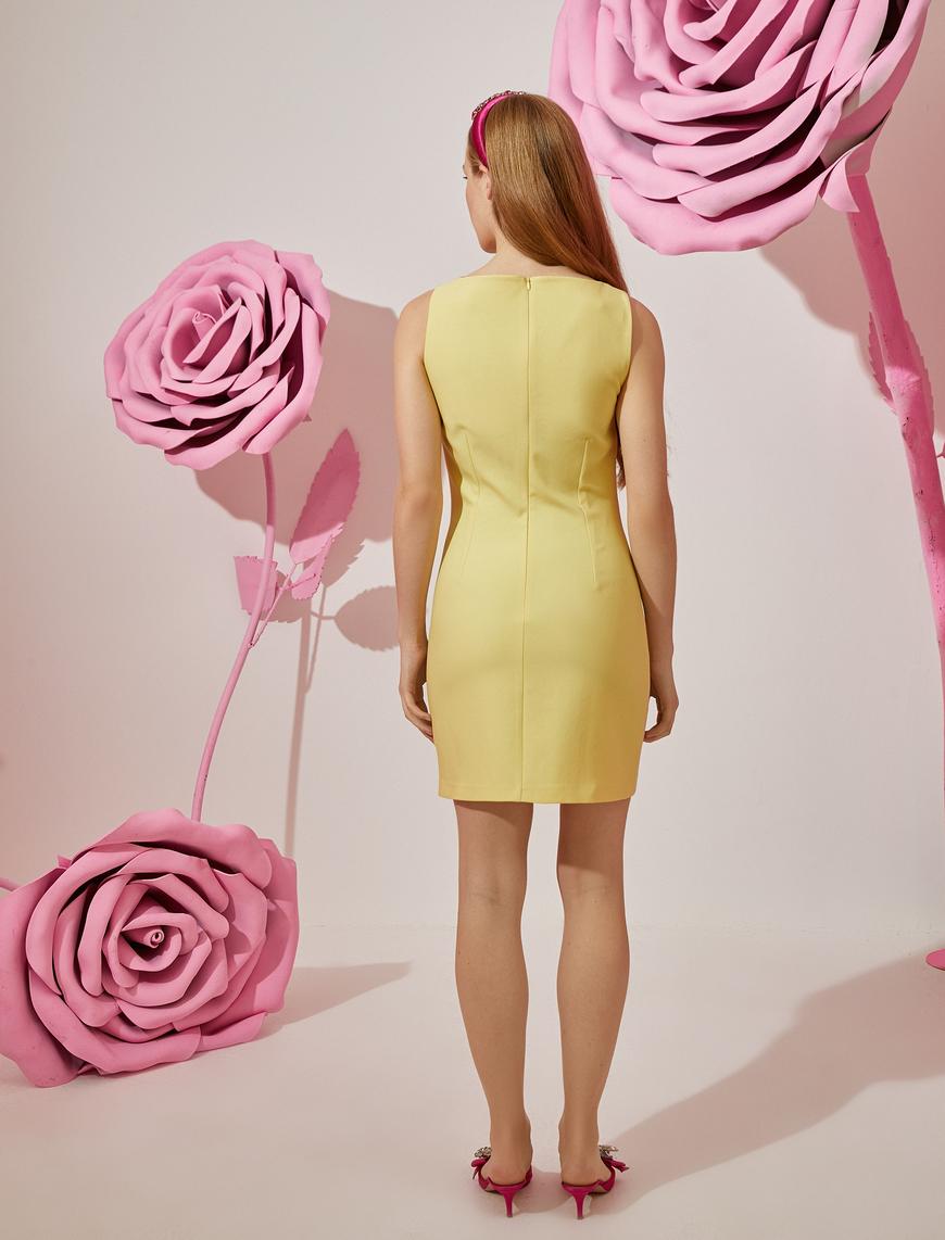   Rachel Araz X Koton - Pencere Detaylı Kolsuz Mini Elbise