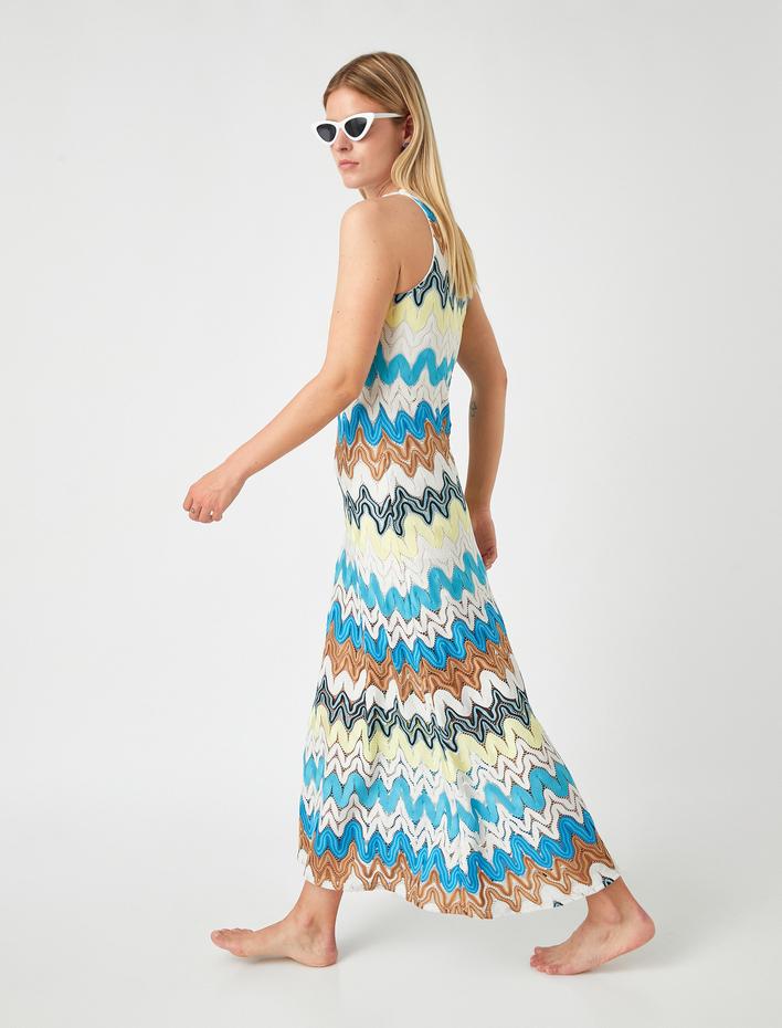  Koton X Şahika Ercümen - V Yaka Kolsuz Uzun Elbise