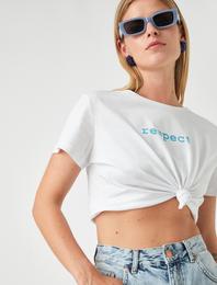 Koton X Şahika Ercümen - Yazı Baskılı Crop Tişört