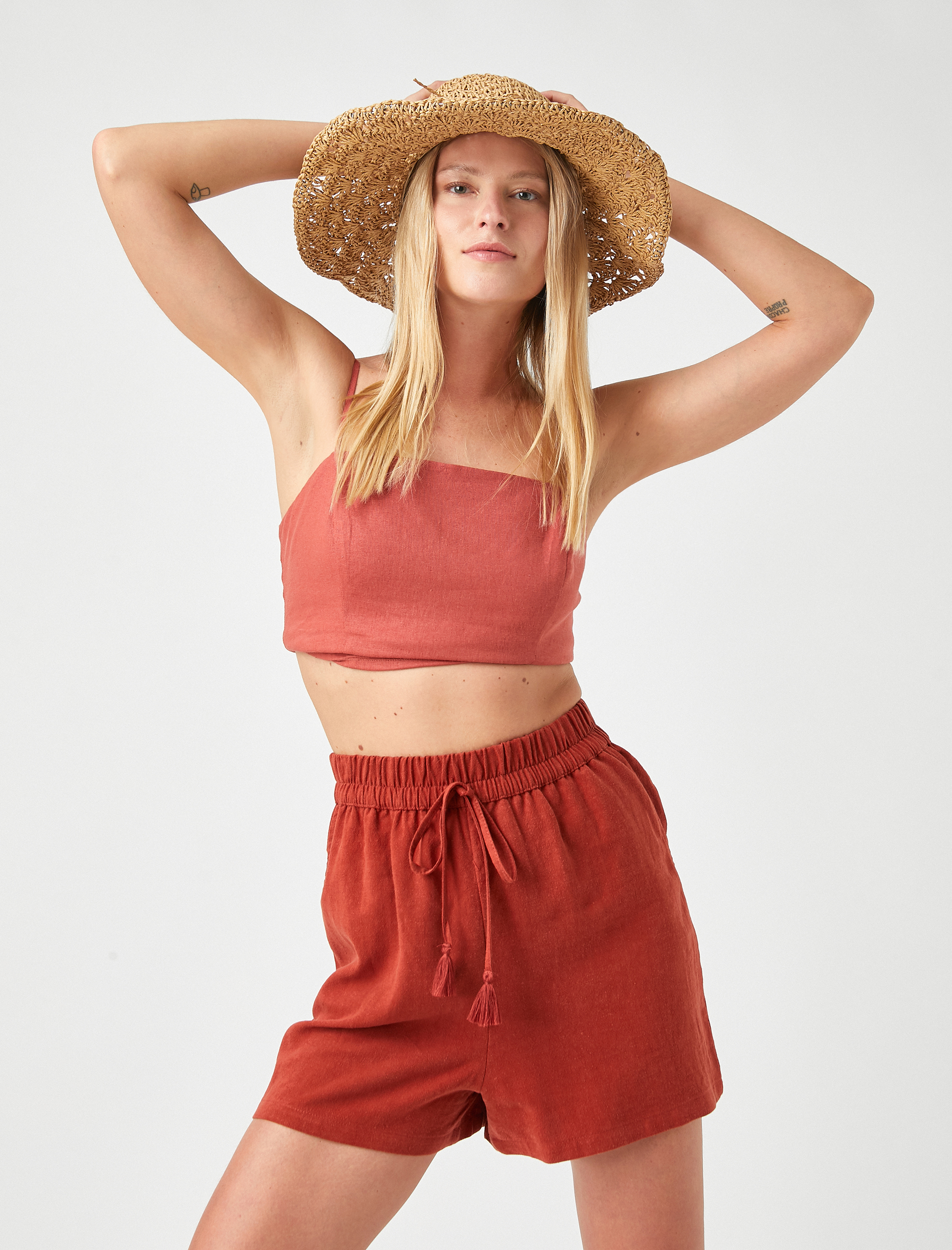   Beli Bağlamalı Şort Keten Karışımlı