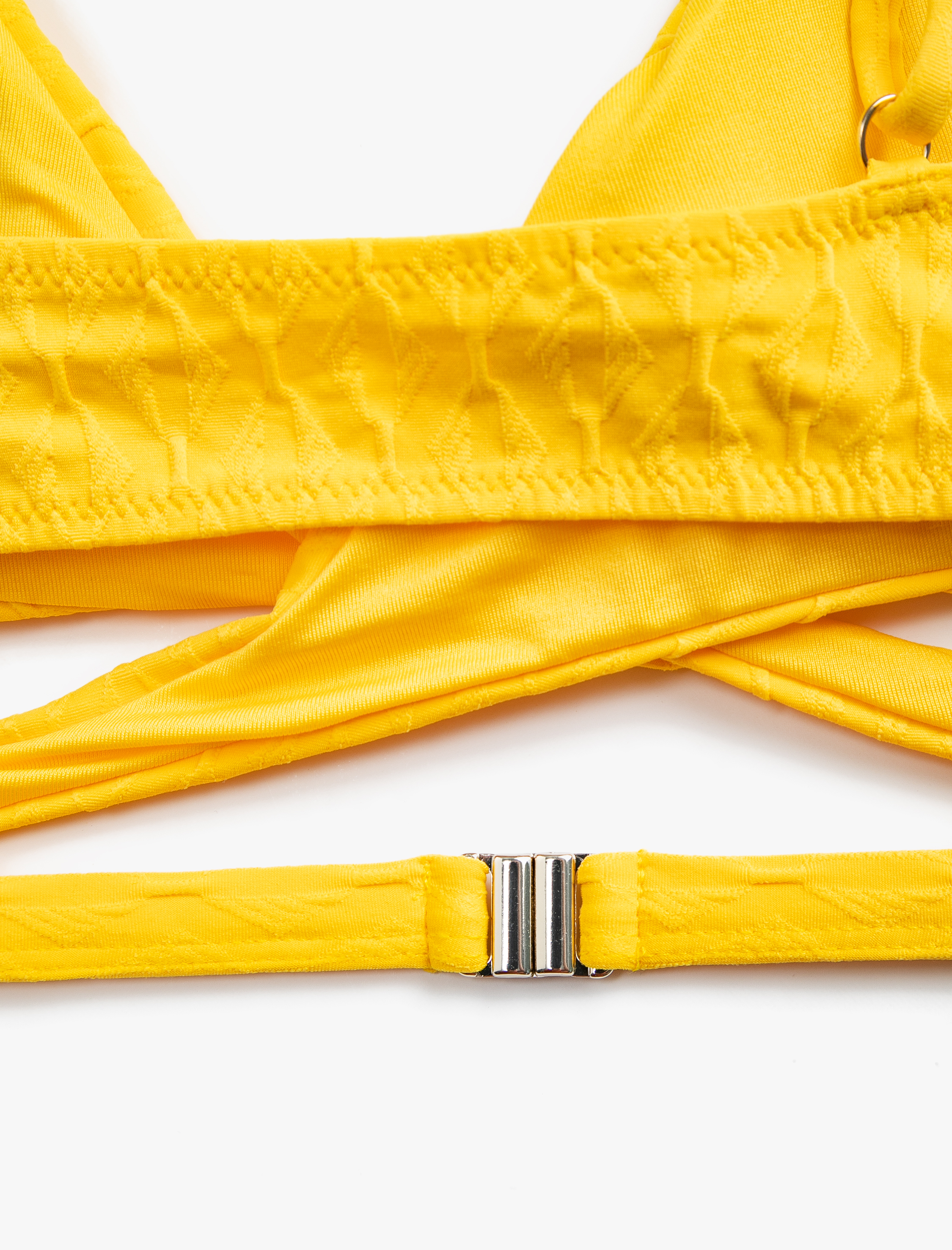   Çapraz Bağlamalı Bikini Üstü