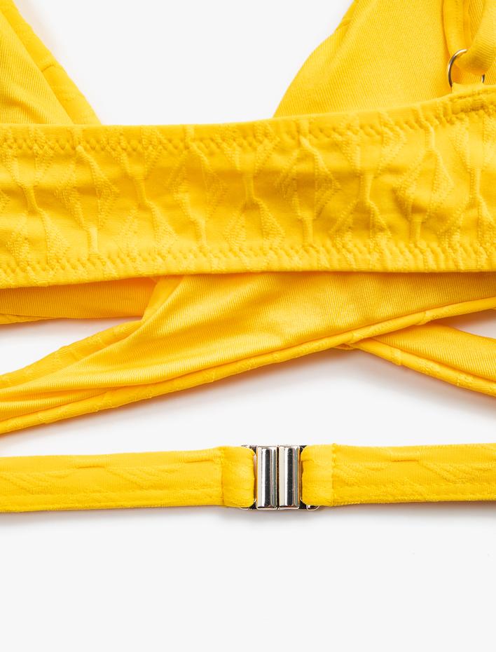  Çapraz Bağlamalı Bikini Üstü