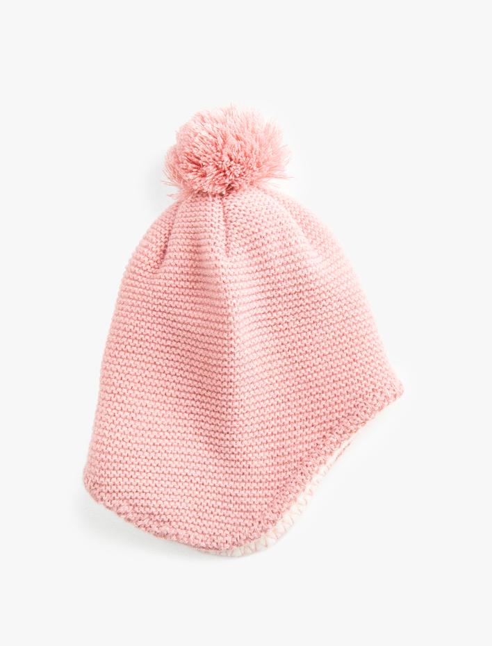 Kız Bebek Kulak Kapaklı Örgü Bere