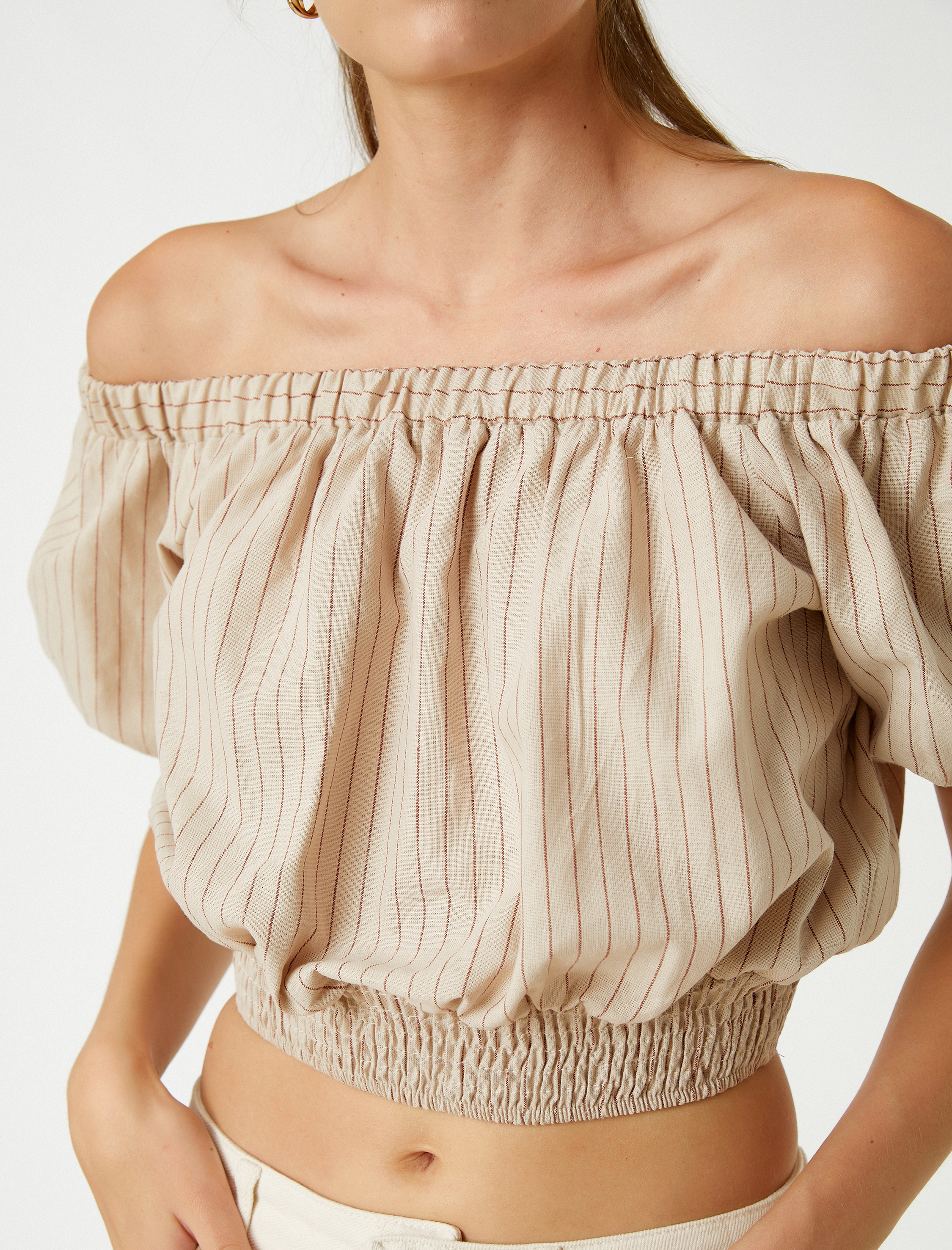   Omzu Açık Crop Bluz Beli Lastikli Keten Karışımlı