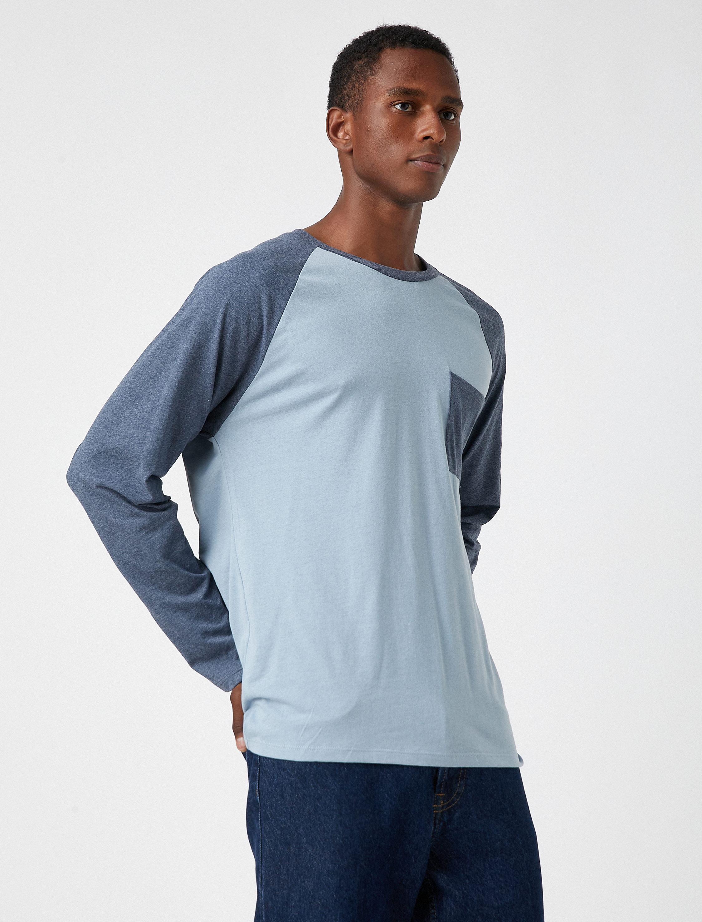   Uzun Kollu Tişört Bisiklet Yaka Cep Detaylı