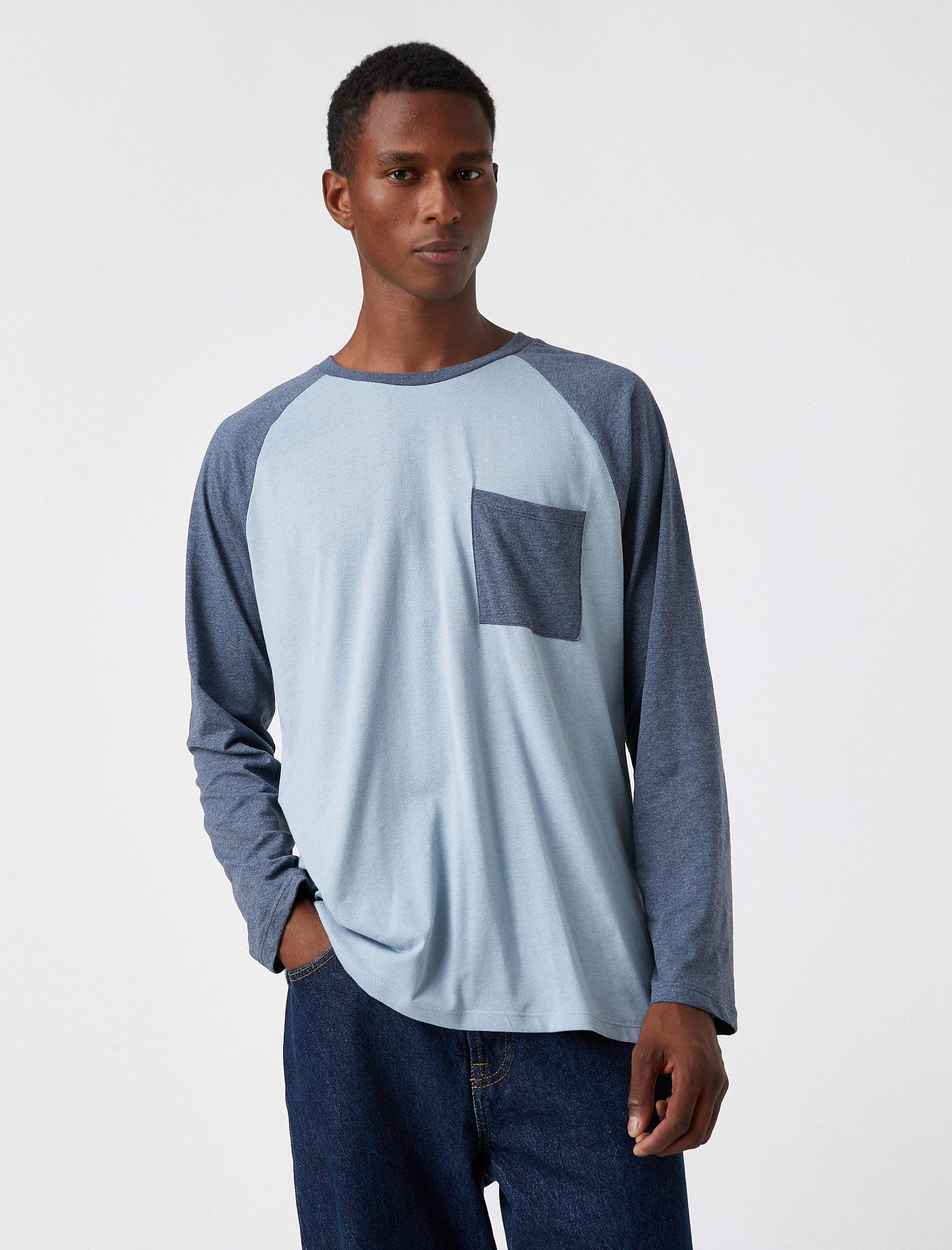   Uzun Kollu Tişört Bisiklet Yaka Cep Detaylı