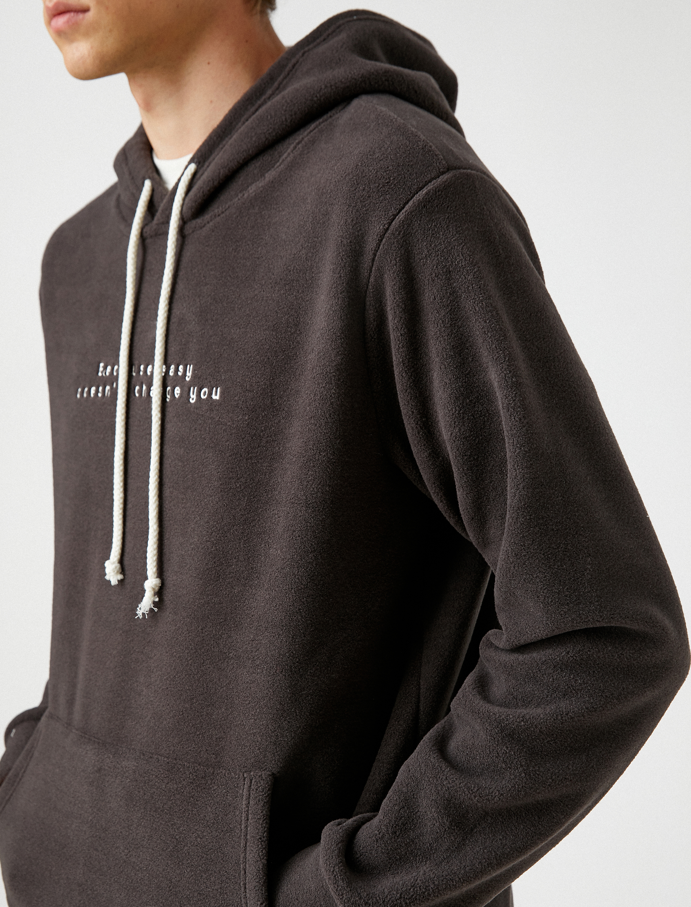   Polar İşlemeli Kapşonlu Sweatshirt Şardonlu