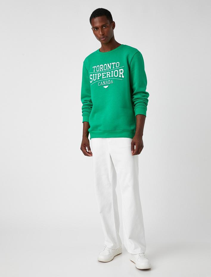  Bisiklet Yaka Sweatshirt Şardonlu Kabartma Şehir Baskılı Uzun Kollu