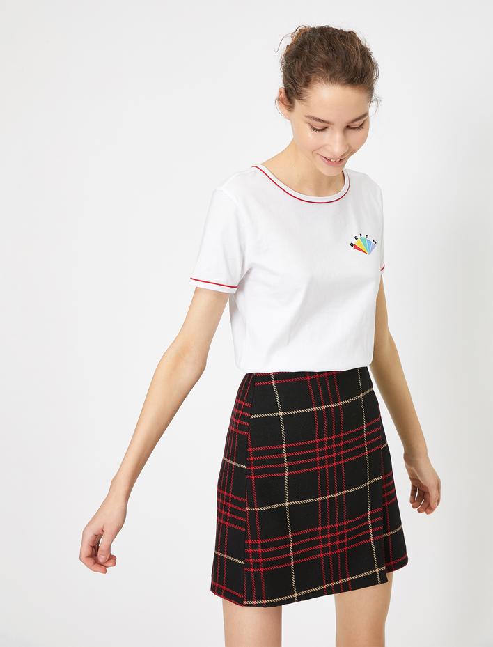  Yazılı Baskılı Tişört