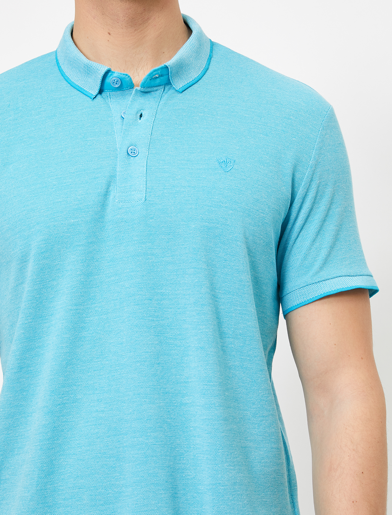   Polo Yaka İşleme Detaylı Desenli Kumaş Slim Fit Tişört