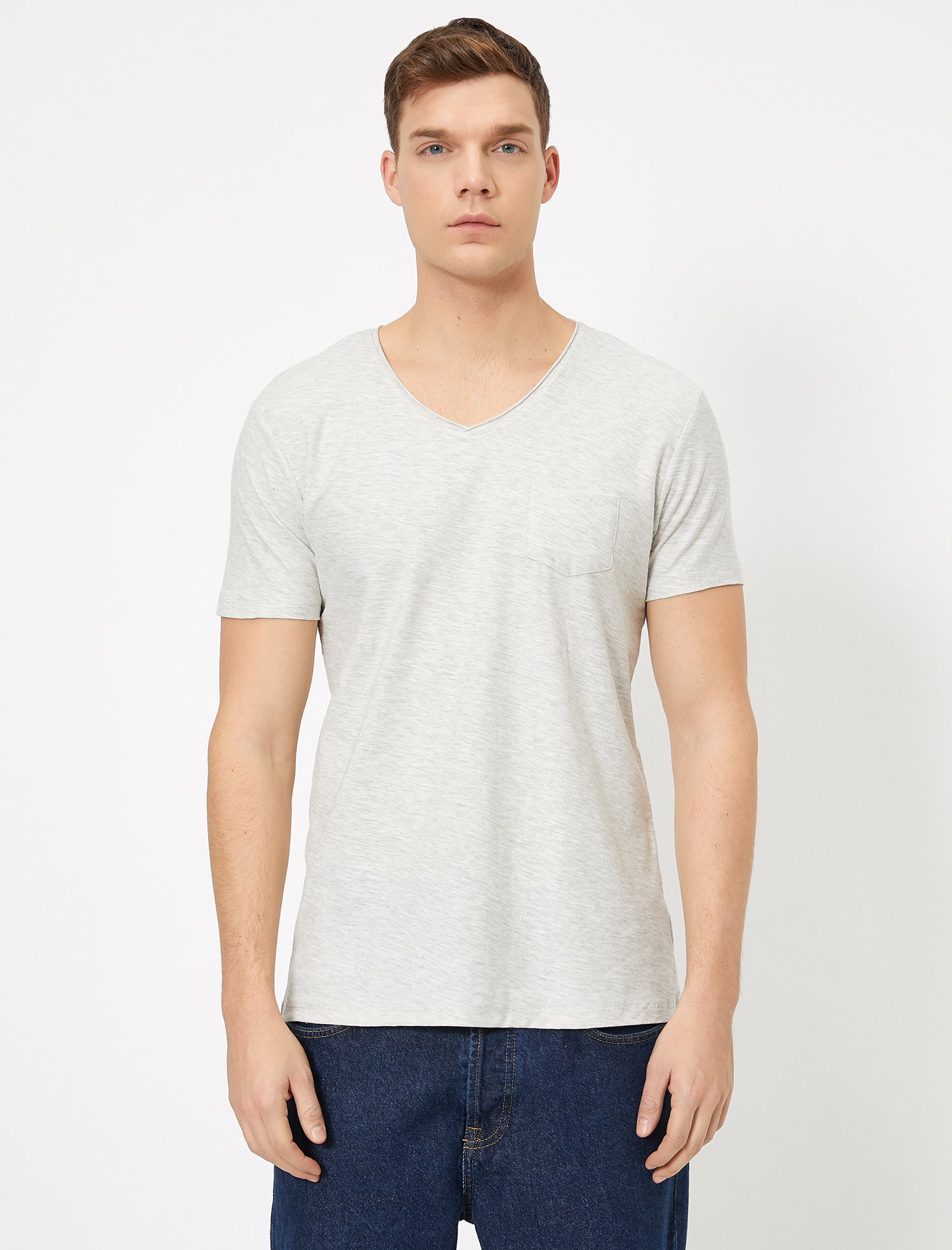   Basic Tişört V Yaka Kısa Kollu Cep Detaylı