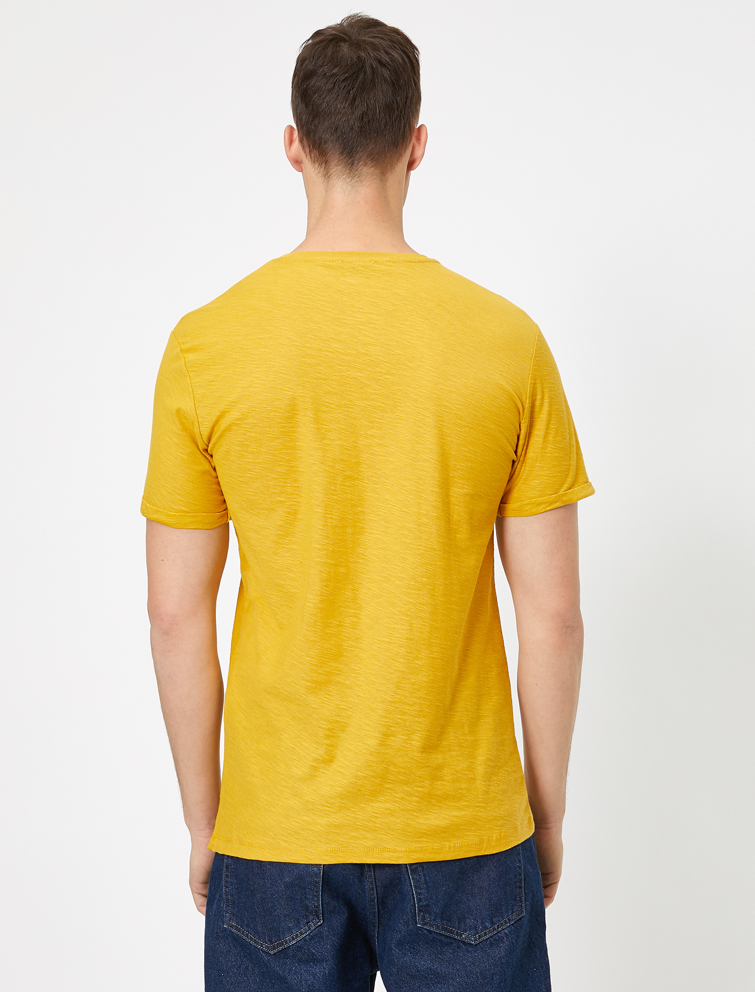   Bisiklet Yaka Cep Detaylı Flamlı Kumaş Dar Kesim Basic Tişört