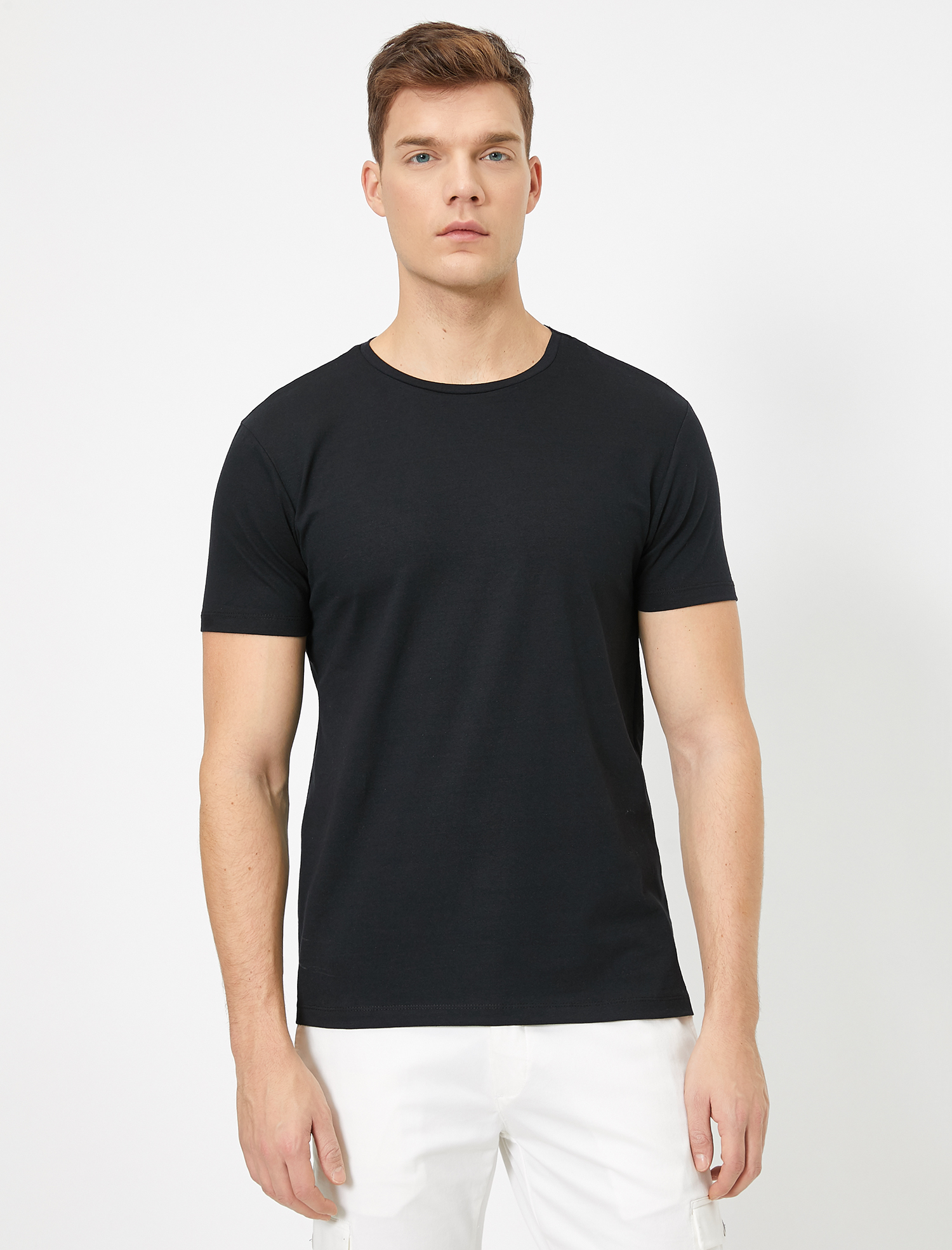   Bisiklet Yaka Dar Kesim Tişört