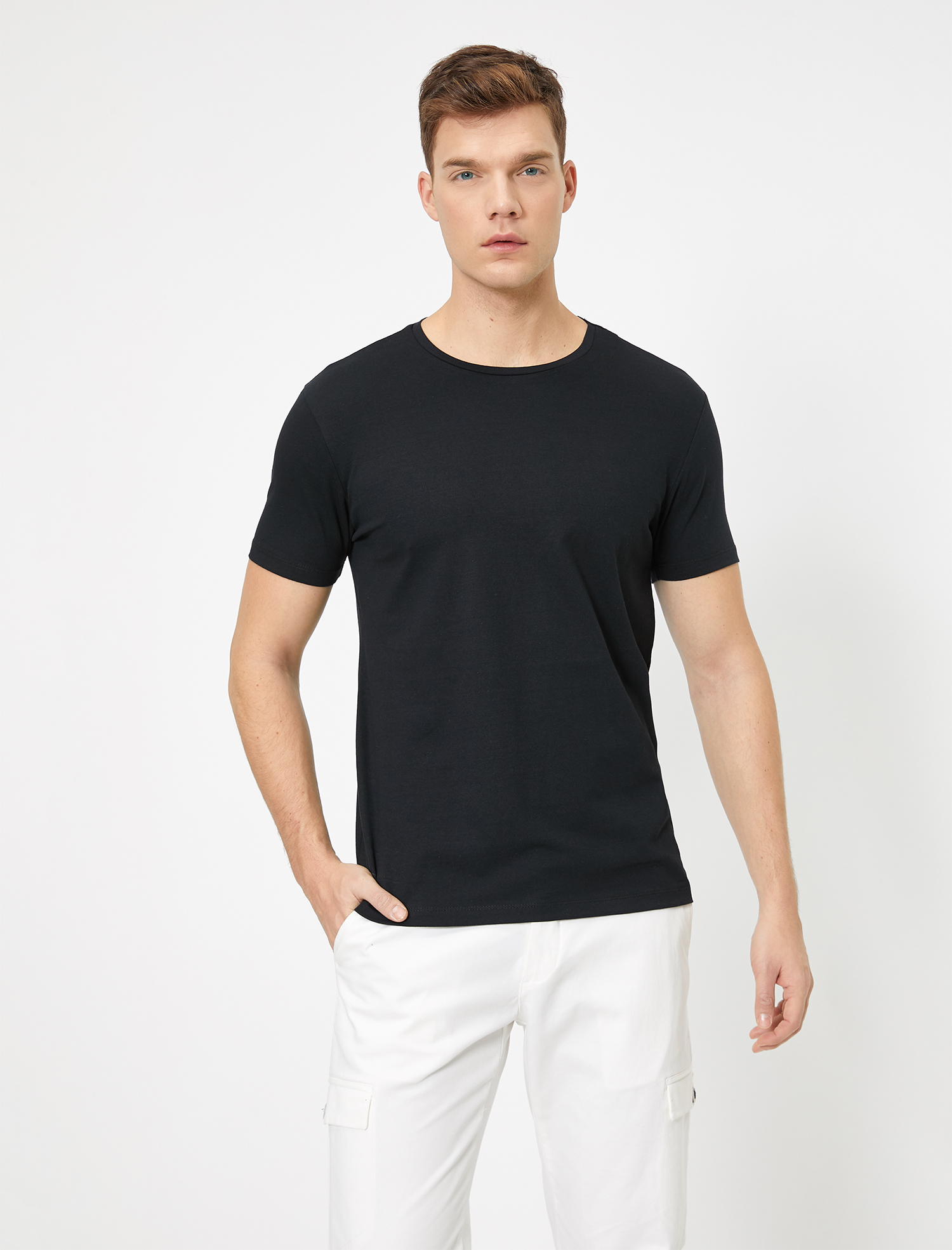   Bisiklet Yaka Dar Kesim Tişört