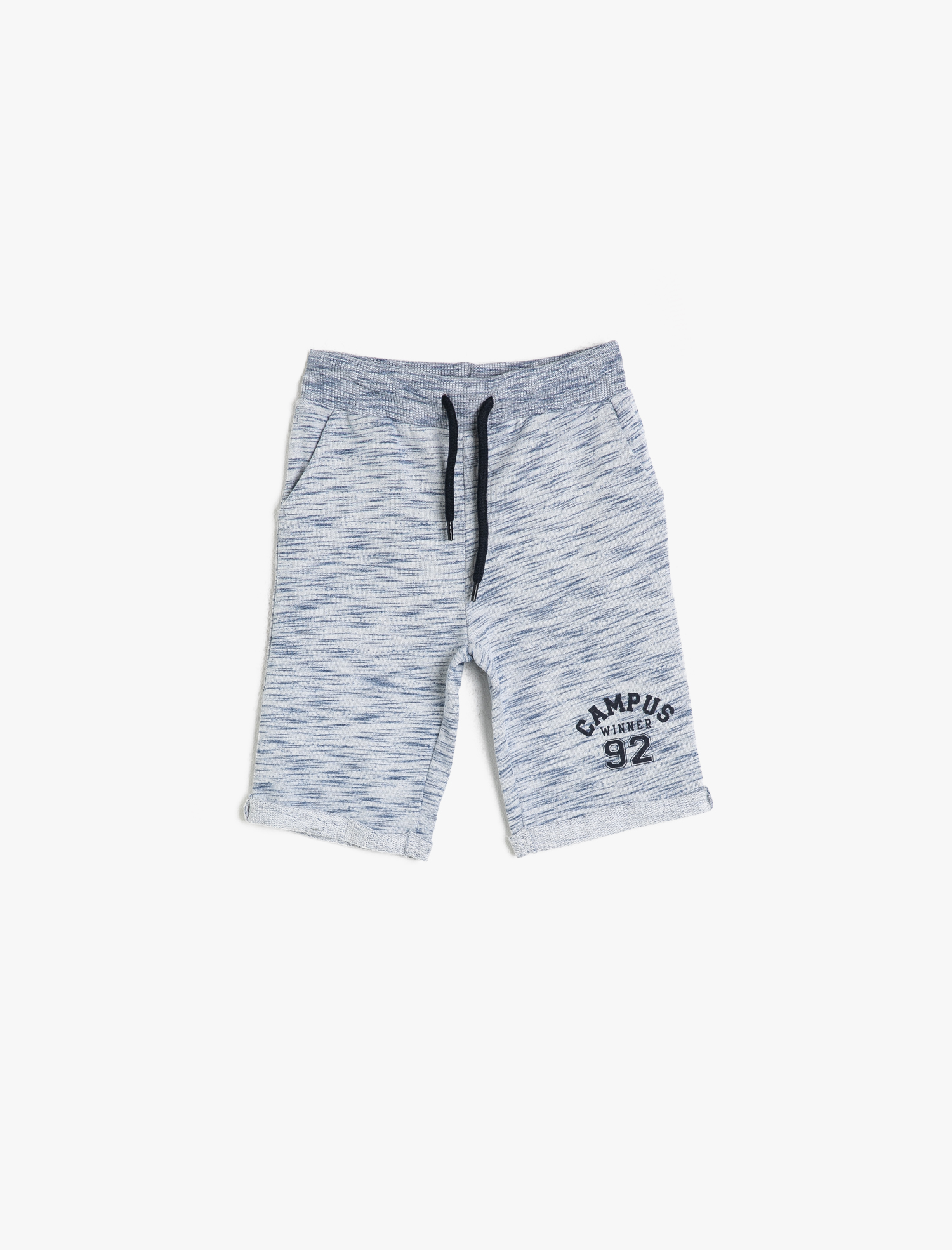  Erkek Çocuk Kırçıllı İnce Sweat Kumaşından Cepli Beli Ribanalı ve Kordonlu Baskılı Şort