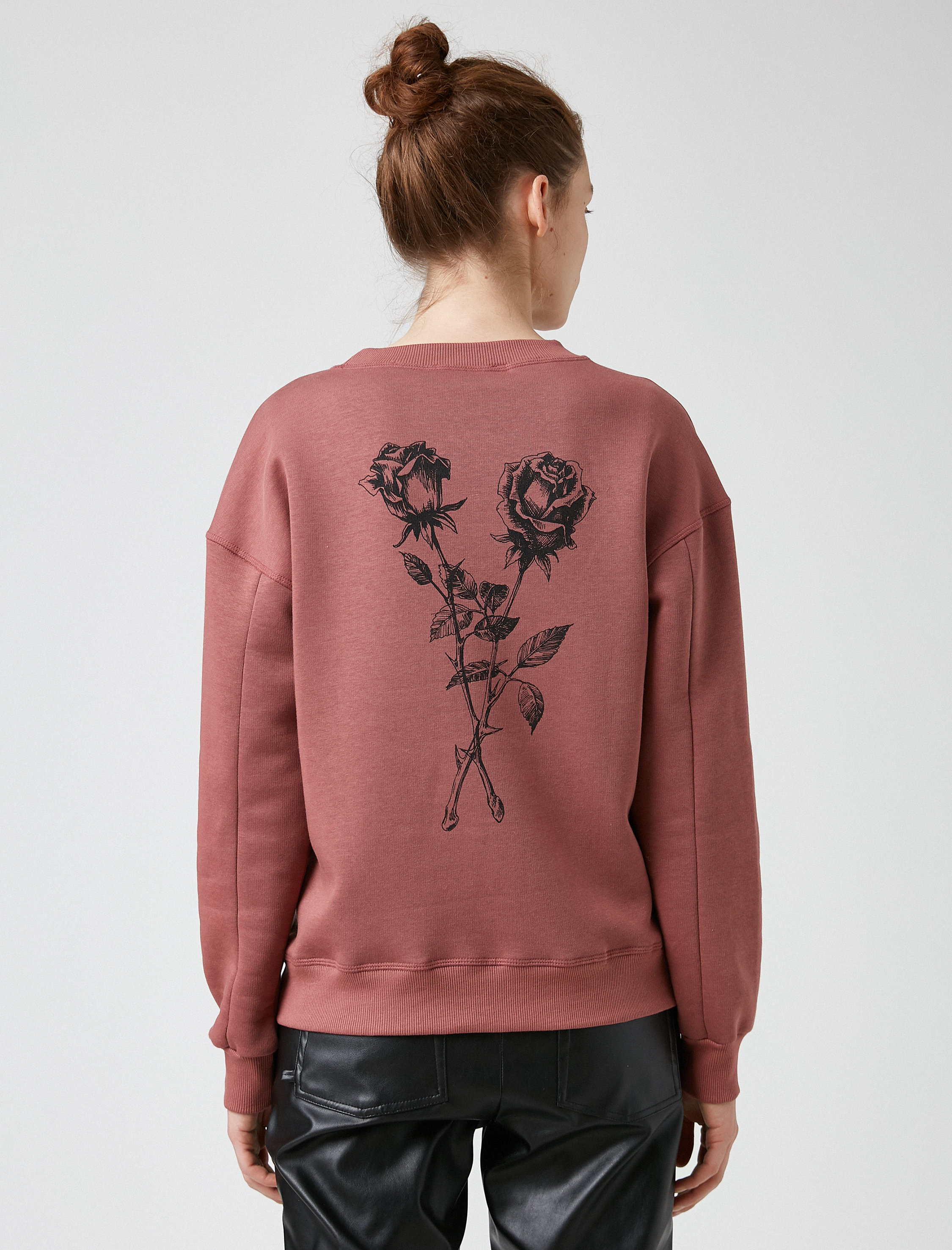   Bisiklet Yaka Slogan Baskılı Sweatshirt