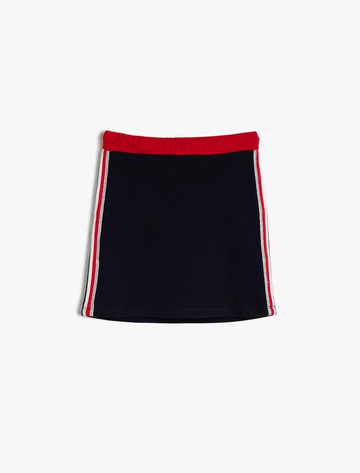 Kız Çocuk Yanı Şeritli Beli Lastikli ve Kordonlu Esnek Kalın Kumaştan Etek