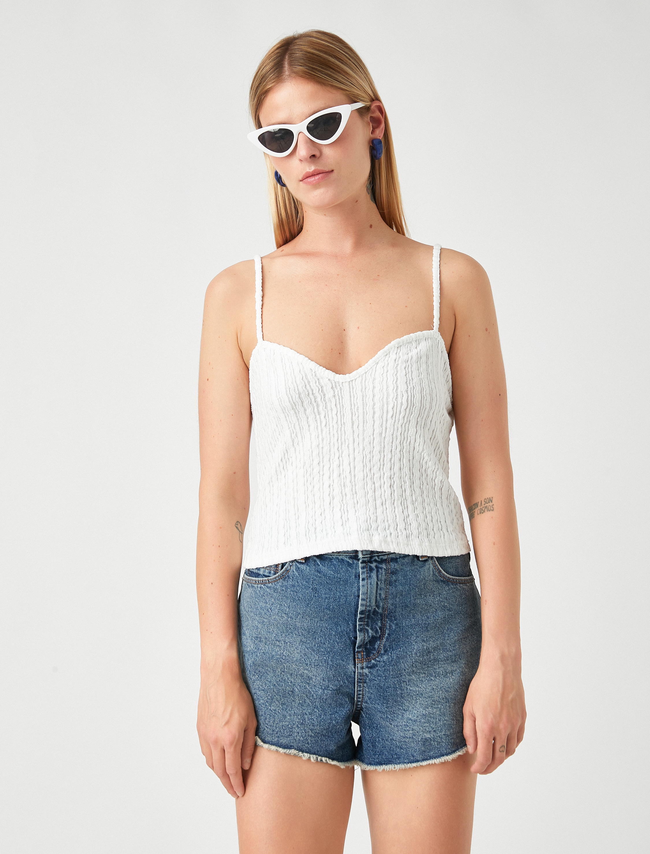 Koton X Şahika Ercümen - Askılı Kalp Yaka Atlet