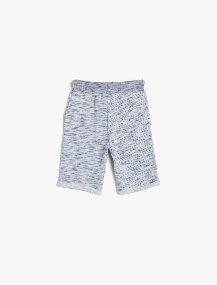 Erkek Çocuk Kırçıllı İnce Sweat Kumaşından Cepli Beli Ribanalı ve Kordonlu Baskılı Şort