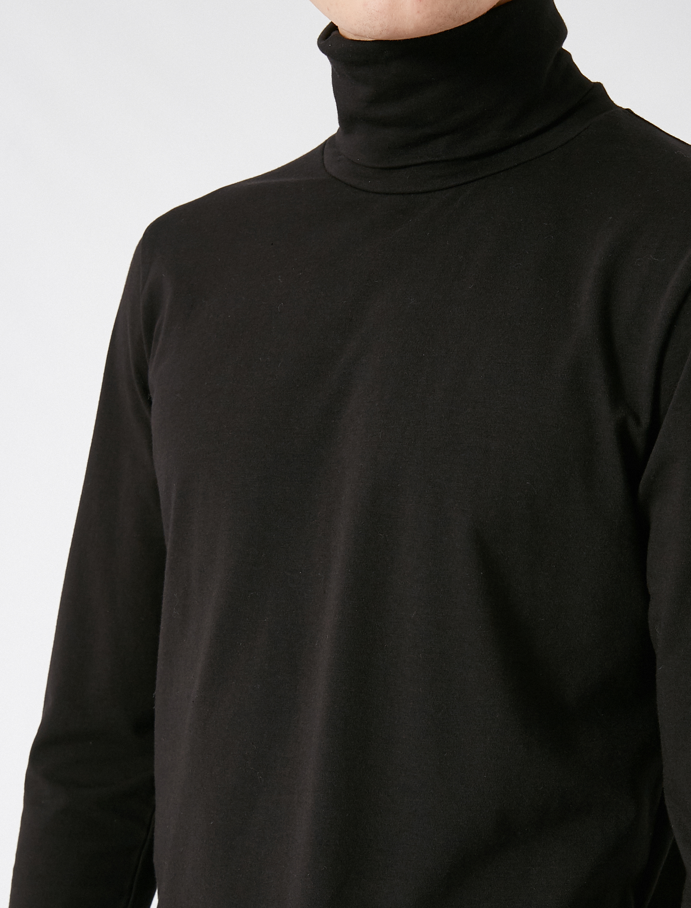   Pamuklu Balıkçı Yaka Uzun Kollu Tişört