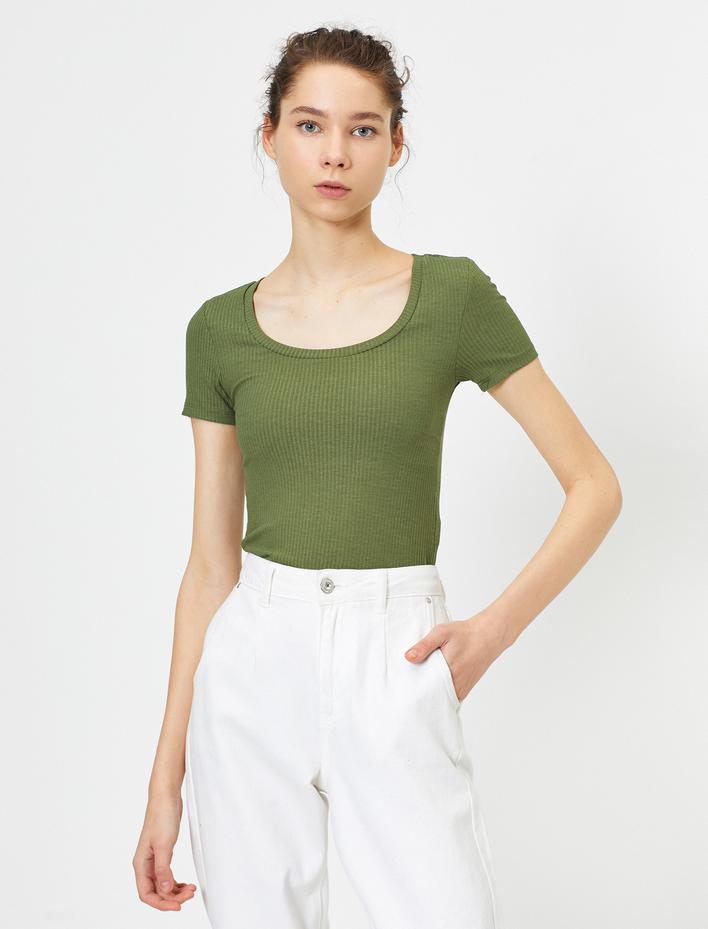  Yuvarlak Yaka Kısa Kollu Body