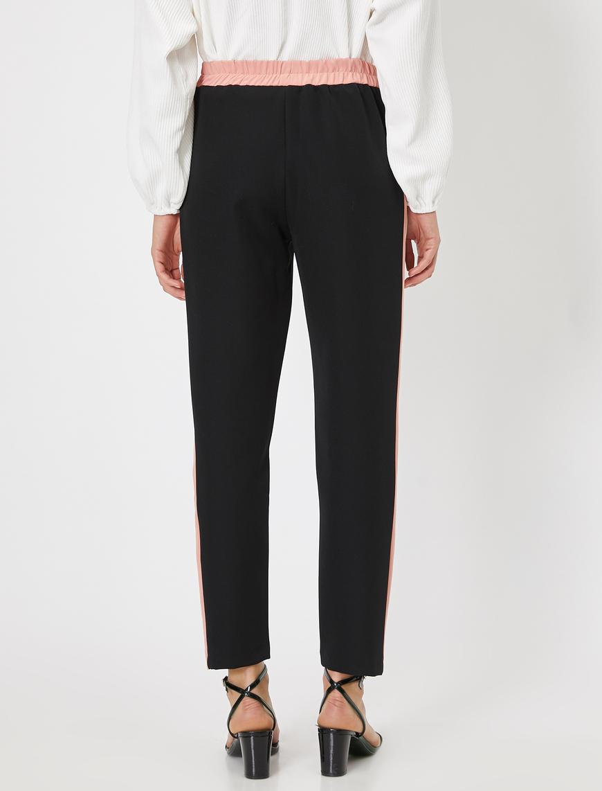   Yanları Şeritli Jogger Pantolon