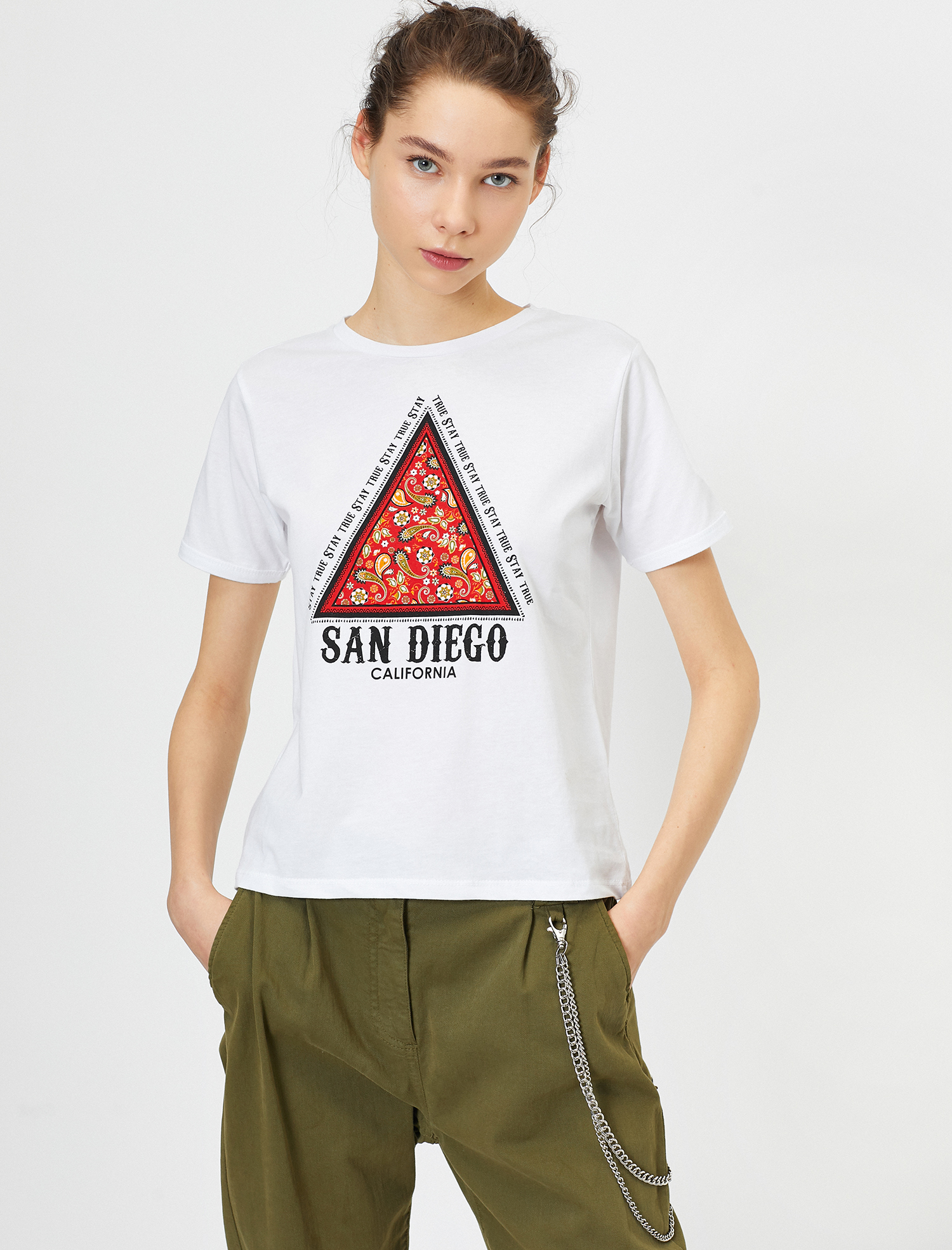   Yazılı Baskılı Tişört