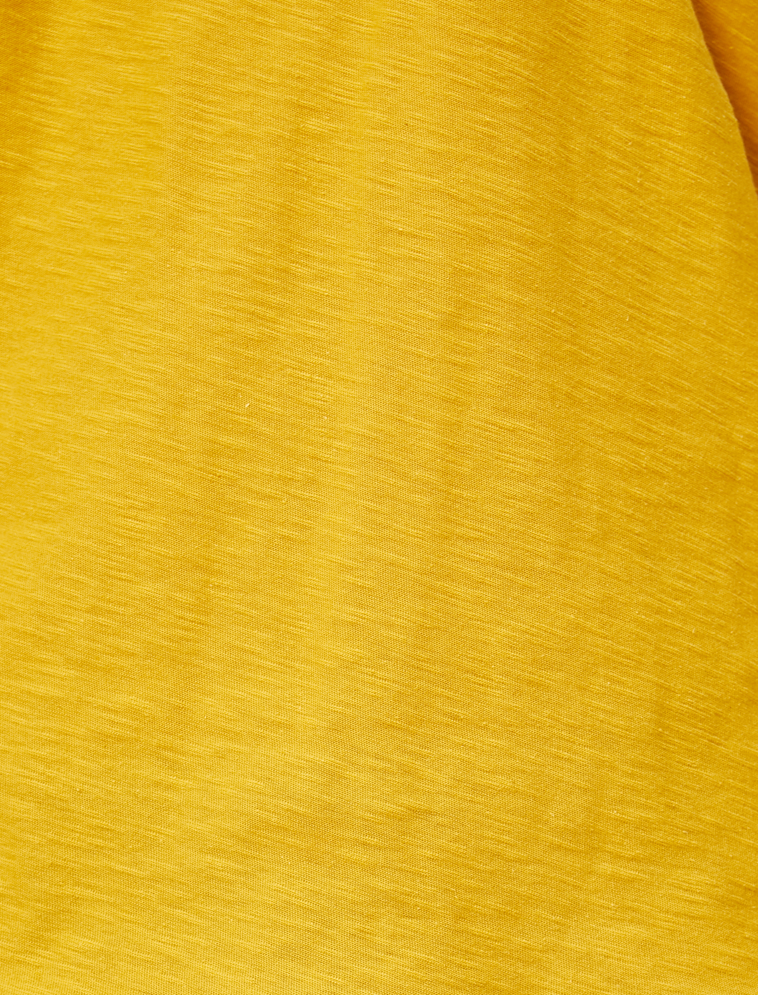   Bisiklet Yaka Cep Detaylı Flamlı Kumaş Dar Kesim Basic Tişört