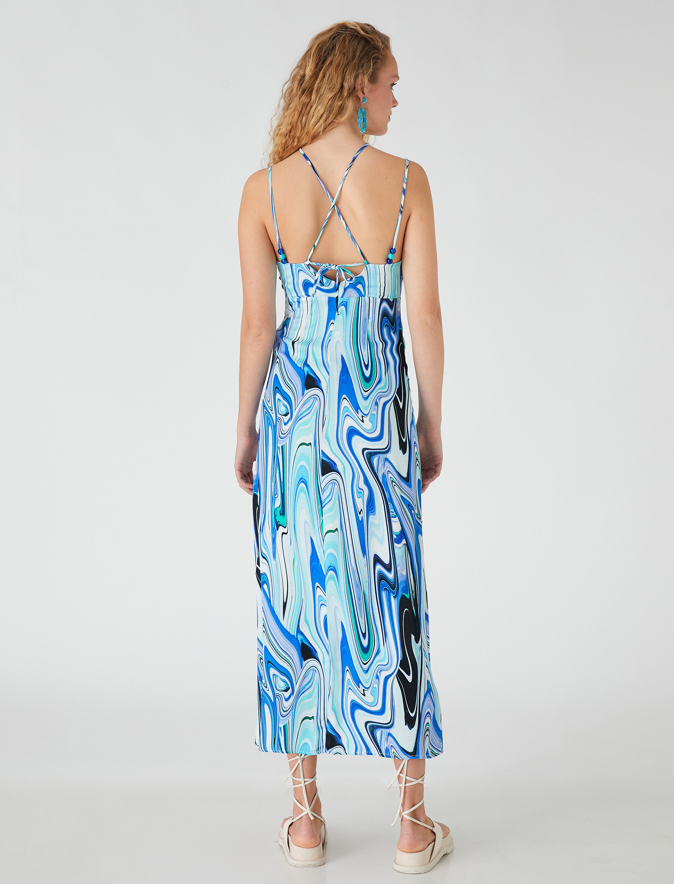   Koton X Şahika Ercümen - Halter Yaka Uzun Viskon Elbise Askı Detaylı Yırtmaçlı