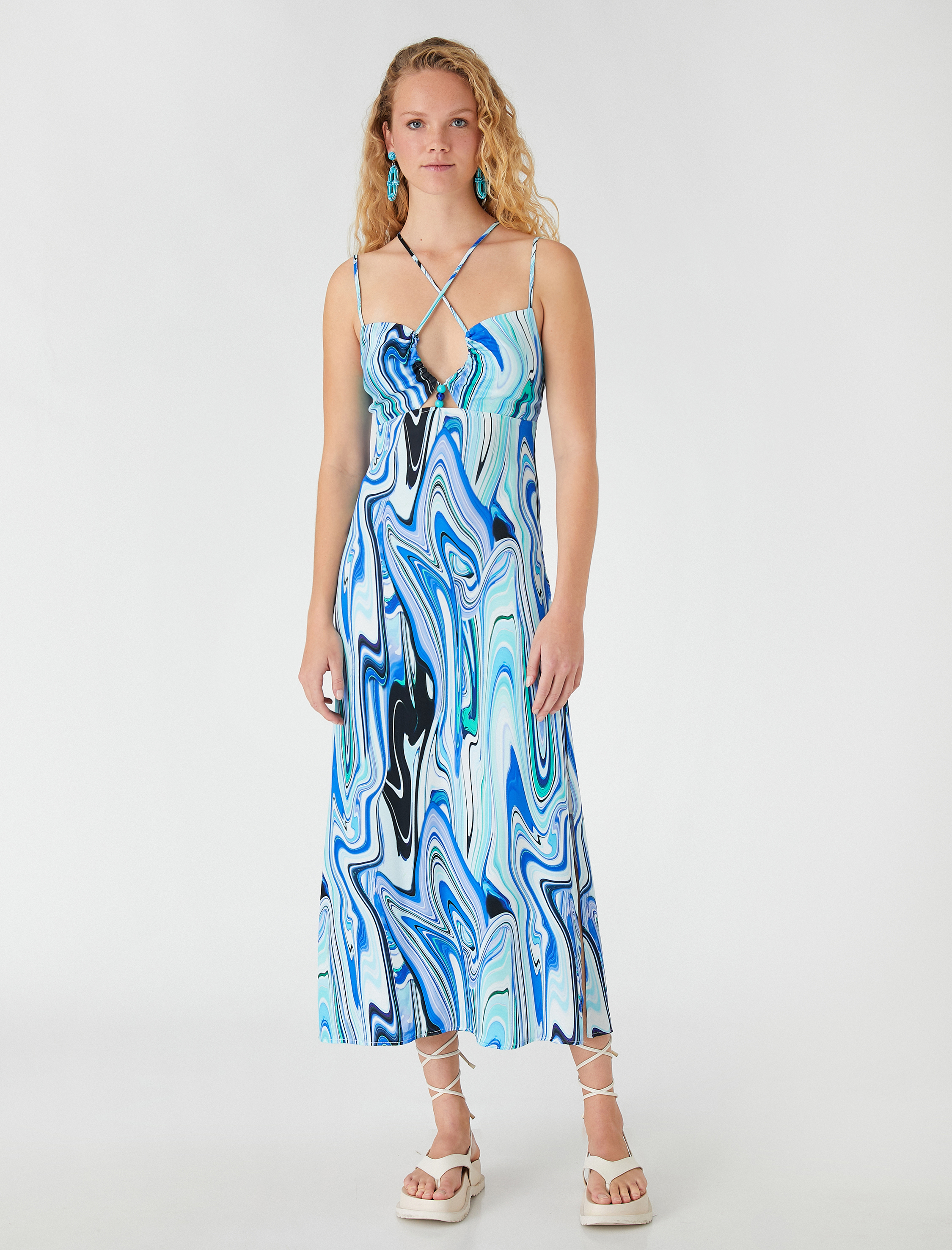   Koton X Şahika Ercümen - Halter Yaka Uzun Viskon Elbise Askı Detaylı Yırtmaçlı