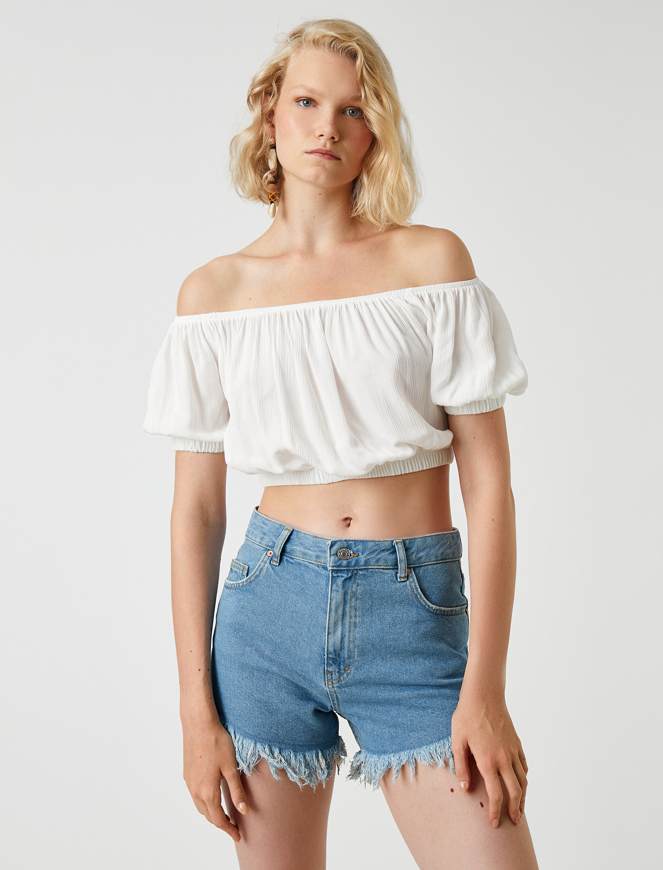   Crop Bluz Omzu Açık