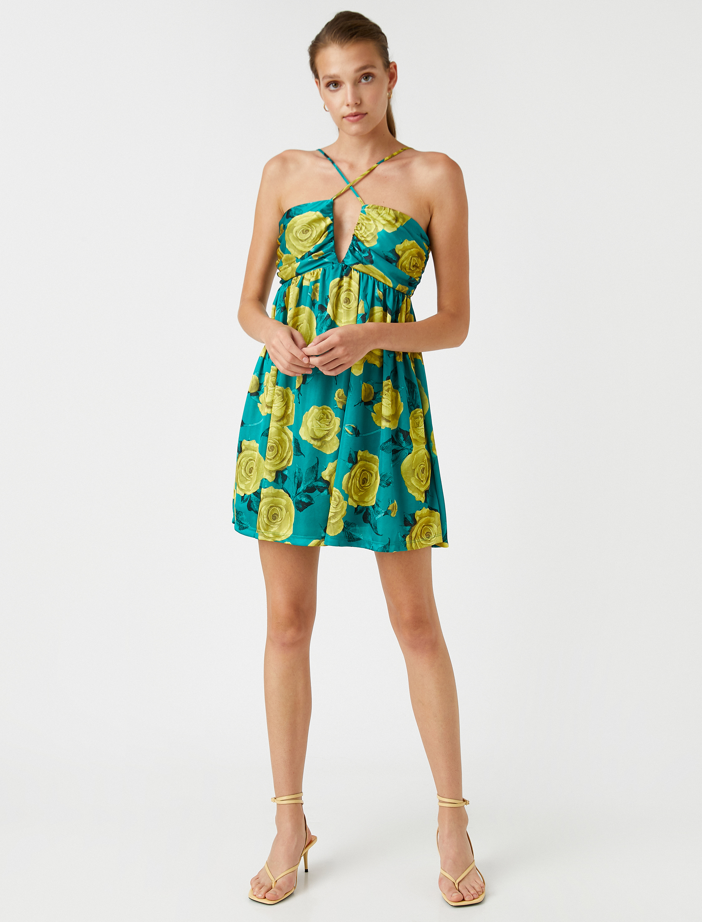   Çiçekli Mini Elbise Boyundan Bağlamalı