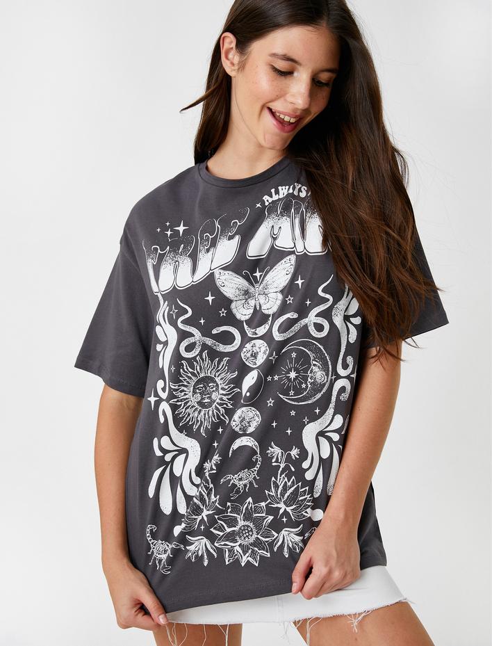  Baskılı Tişört Bisiklet Yaka Kısa Kollu