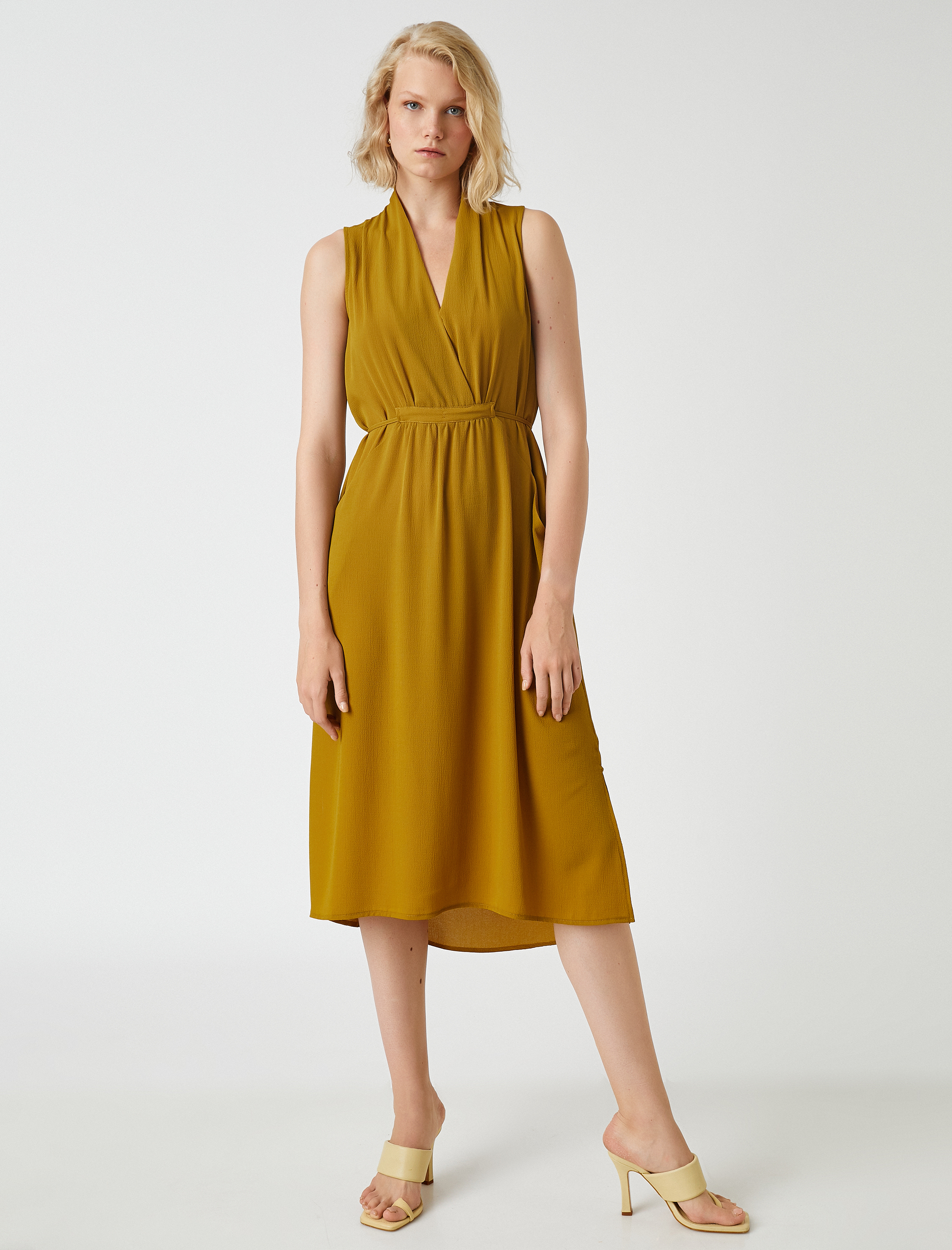   Midi Boy Elbise Kolsuz Anvelop