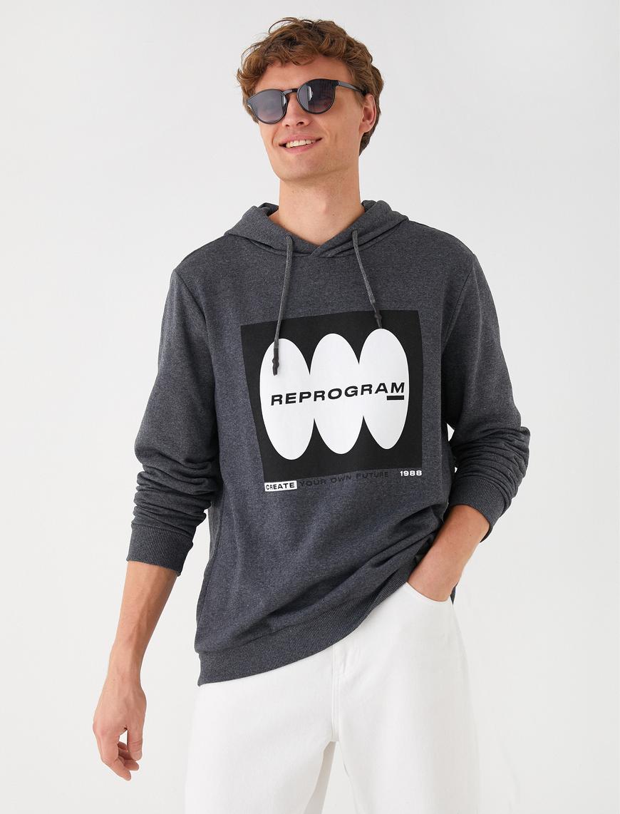   Baskılı Kapşonlu Sweatshirt Şardonlu