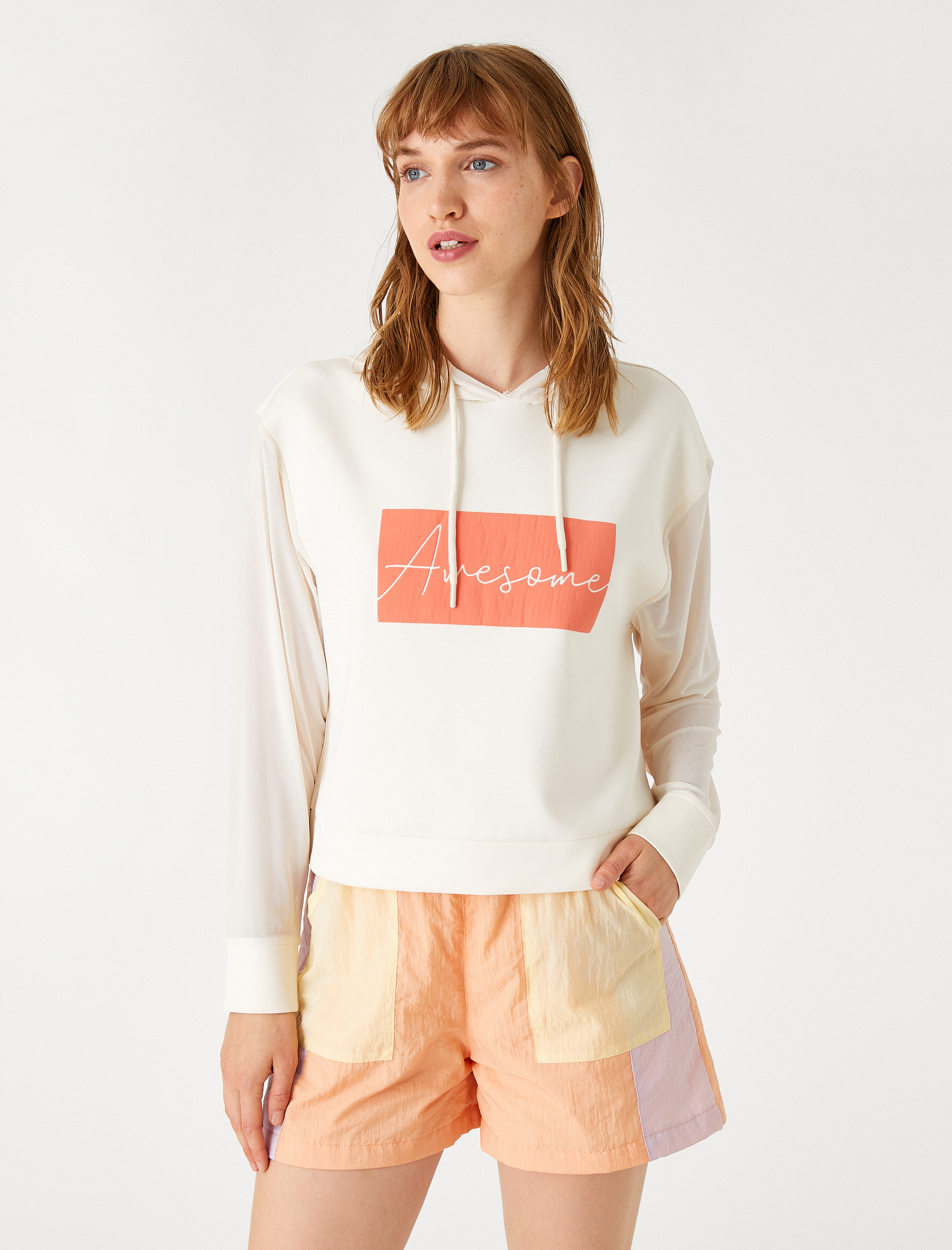   Kapüşonlu Sweatshirt