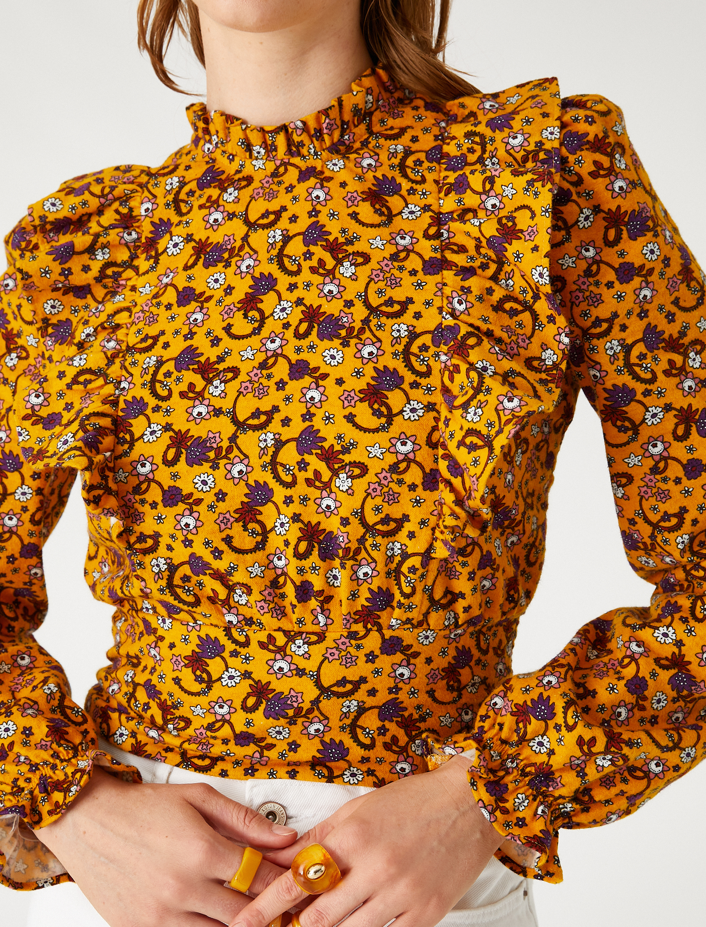   Pamuklu Fırfırlı Bluz Uzun Kollu