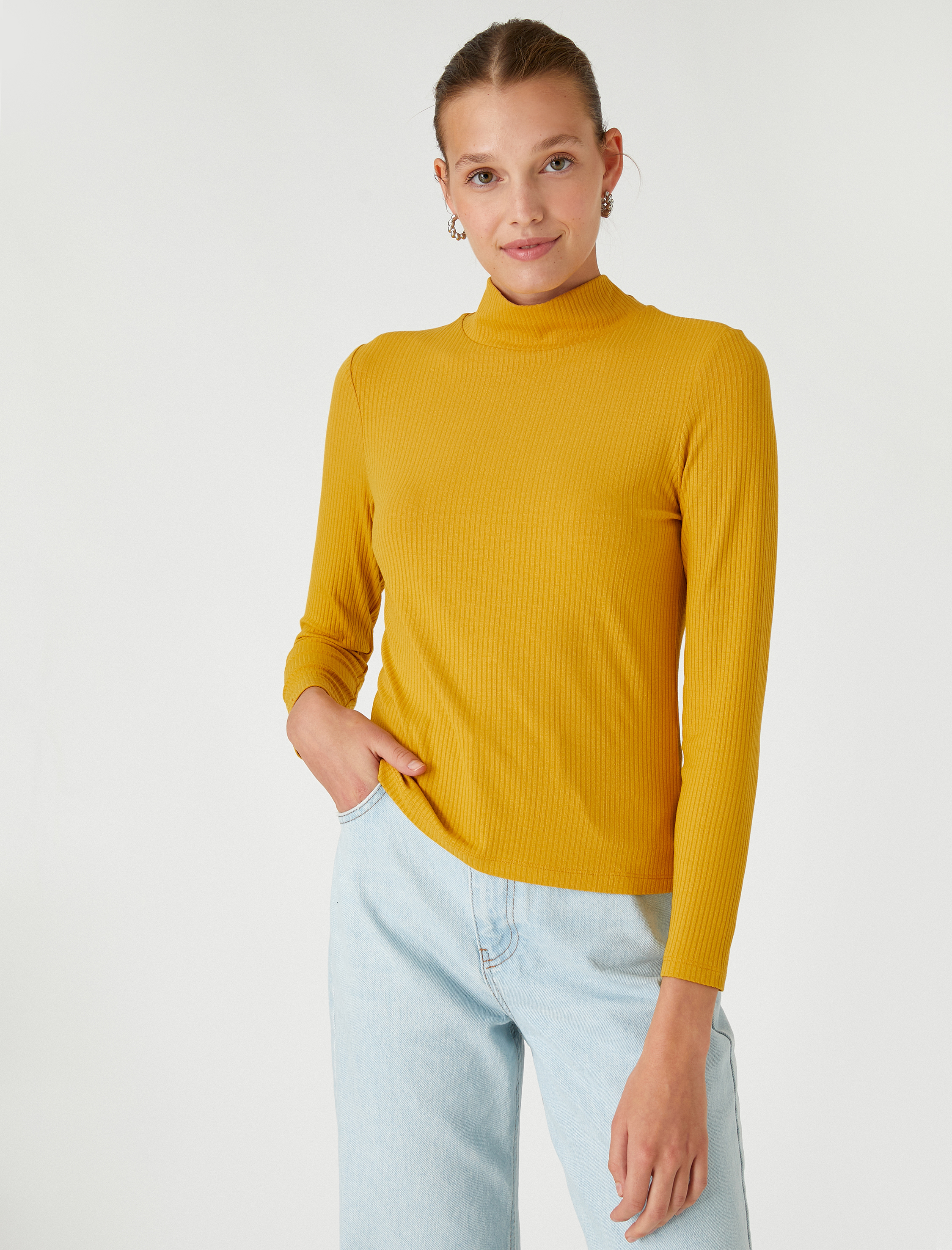   Uzun Kollu Tişört Balıkçı Yaka