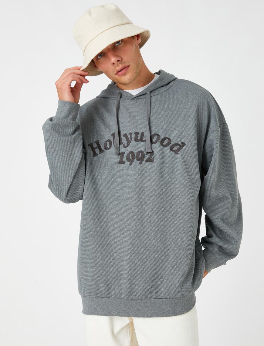   Oversize Kapşonlu Sweatshirt Yazı Baskılı