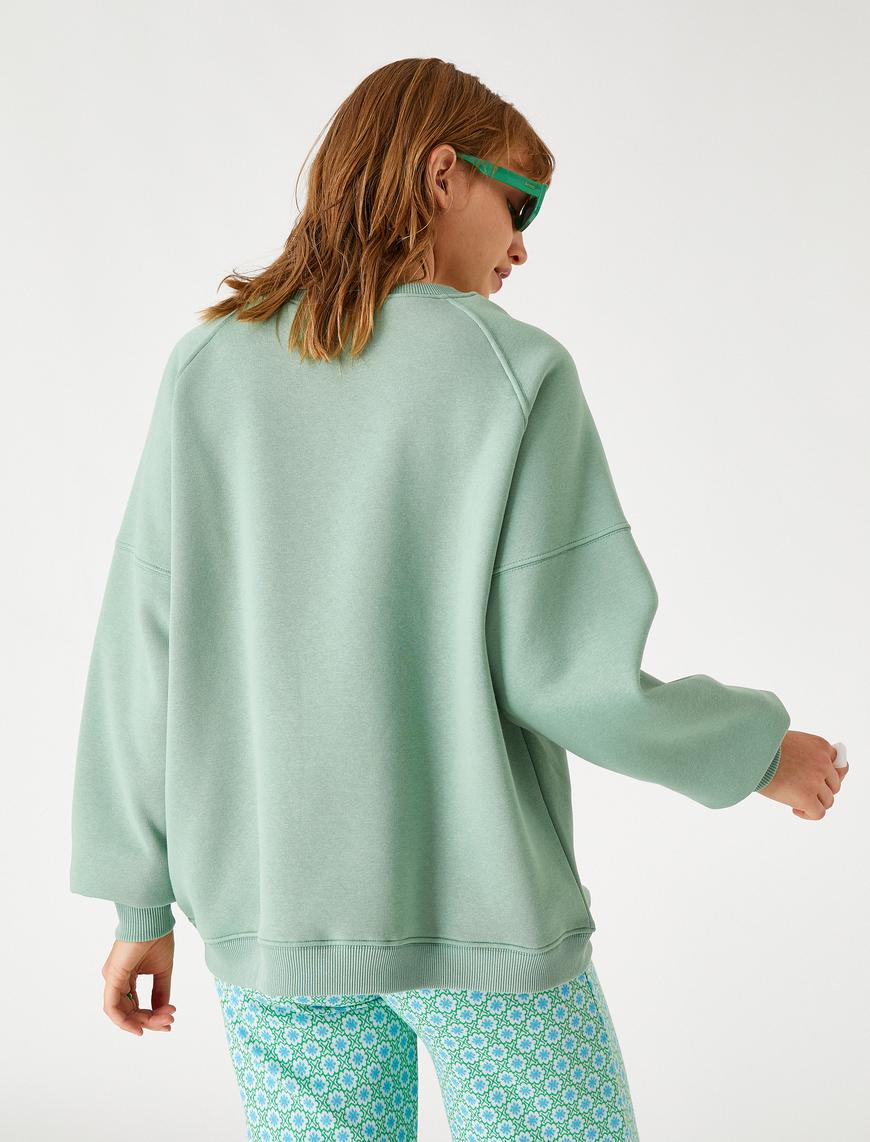   Oversize Bisiklet Yaka Sweatshirt İçi Polarlı