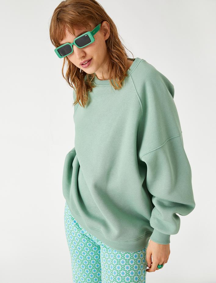  Oversize Bisiklet Yaka Sweatshirt İçi Polarlı