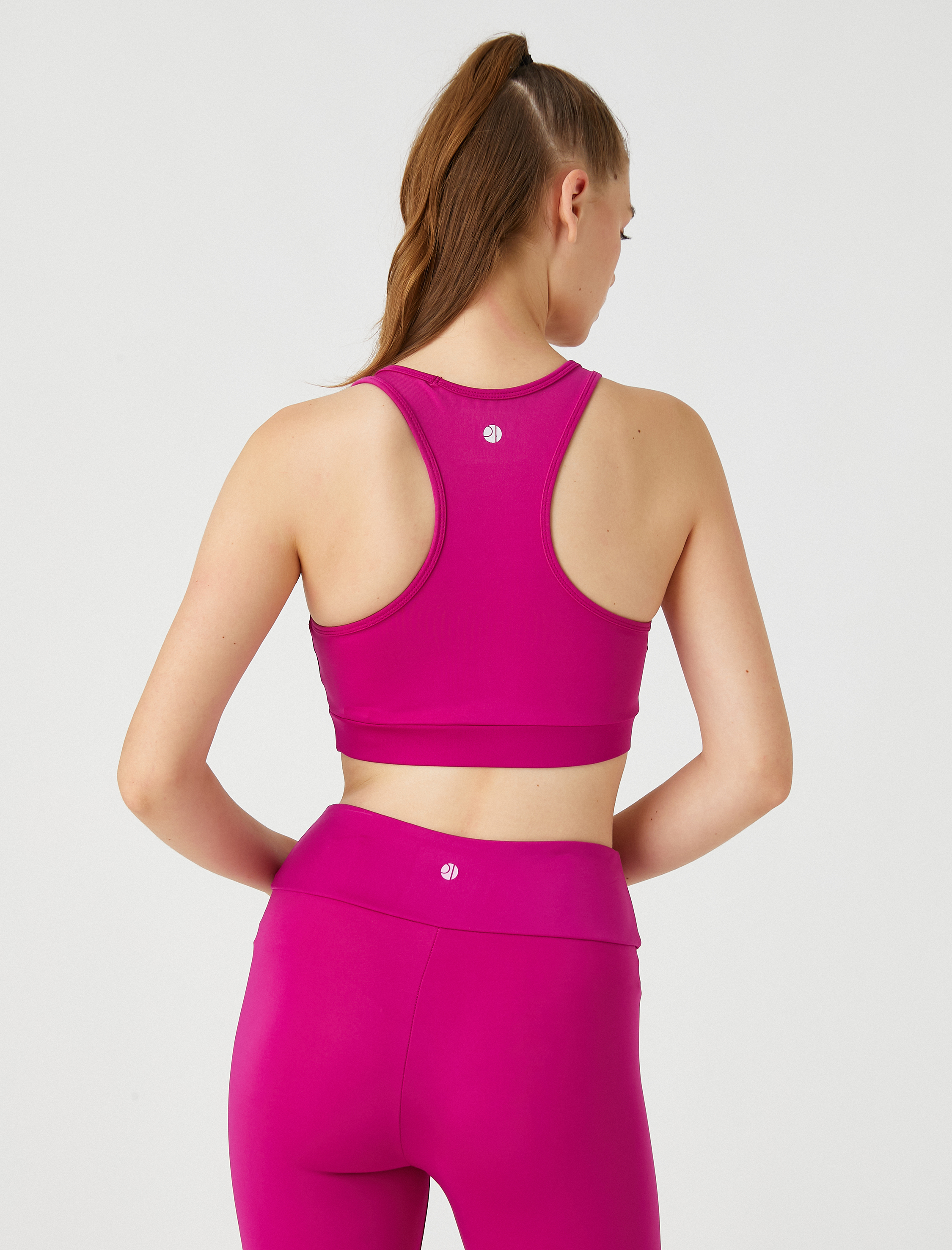   Basic Sporcu Sütyeni Halter Yaka