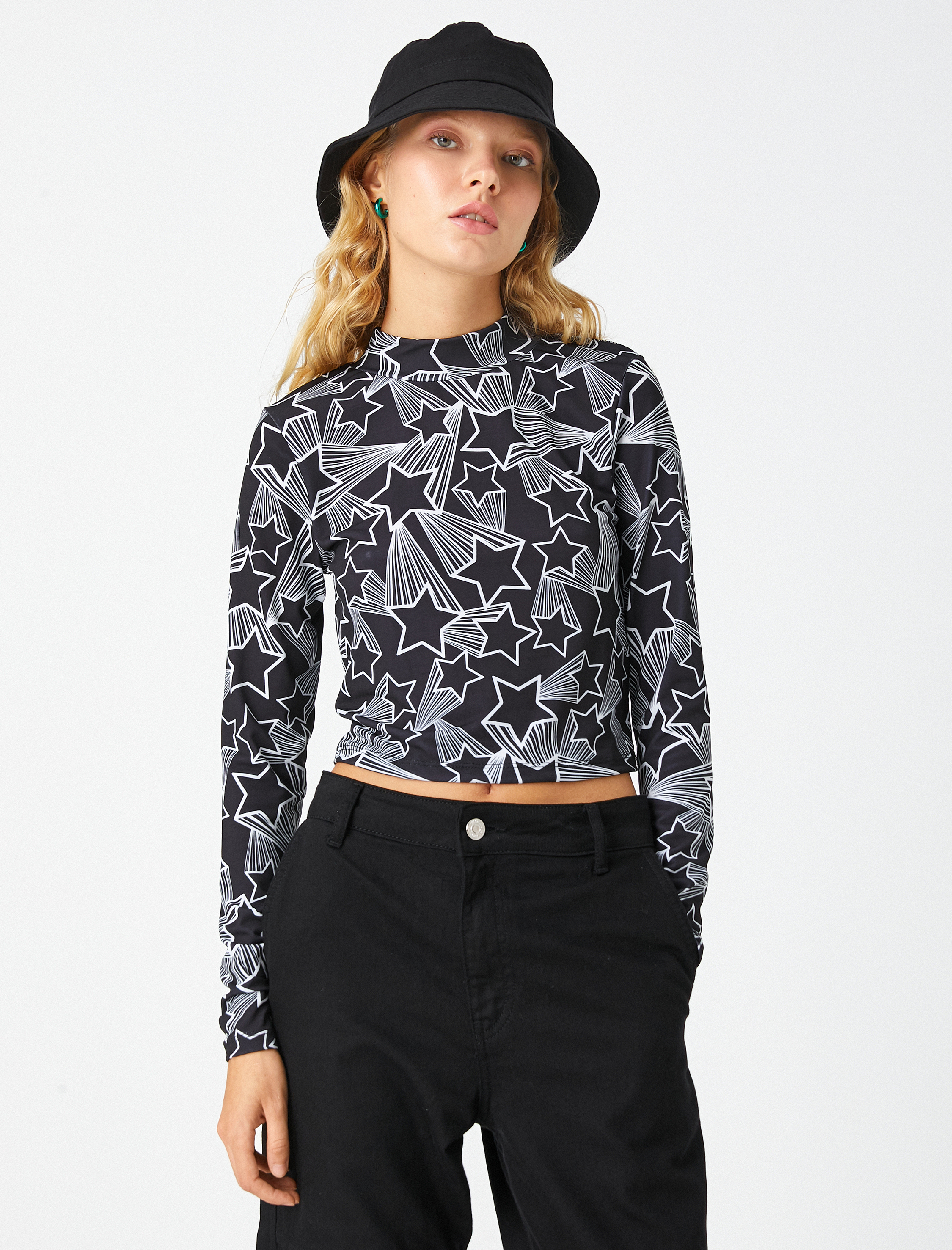   Uzun Kollu Tişört Crop