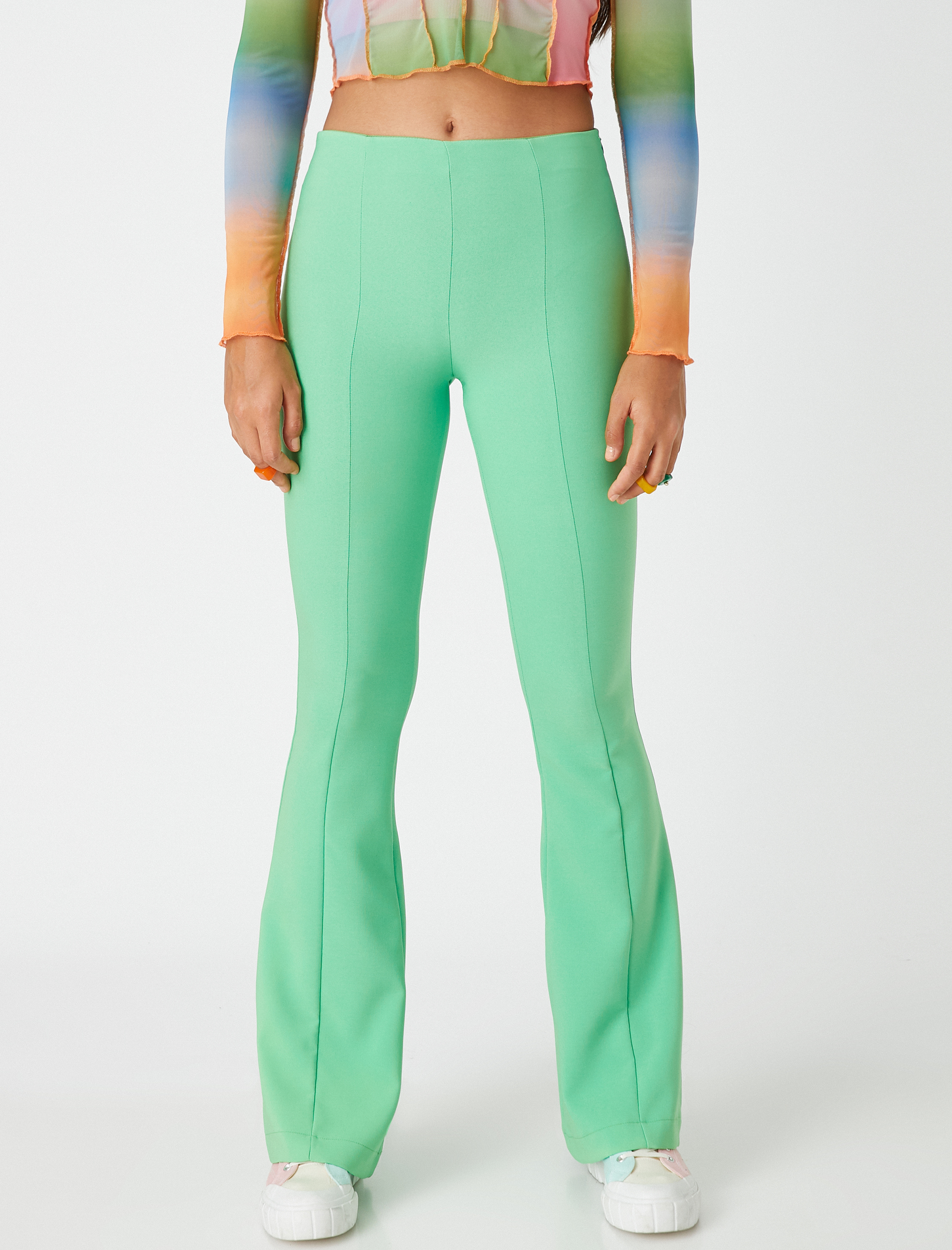   İspanyol Paça Pantolon Yırtmaçlı